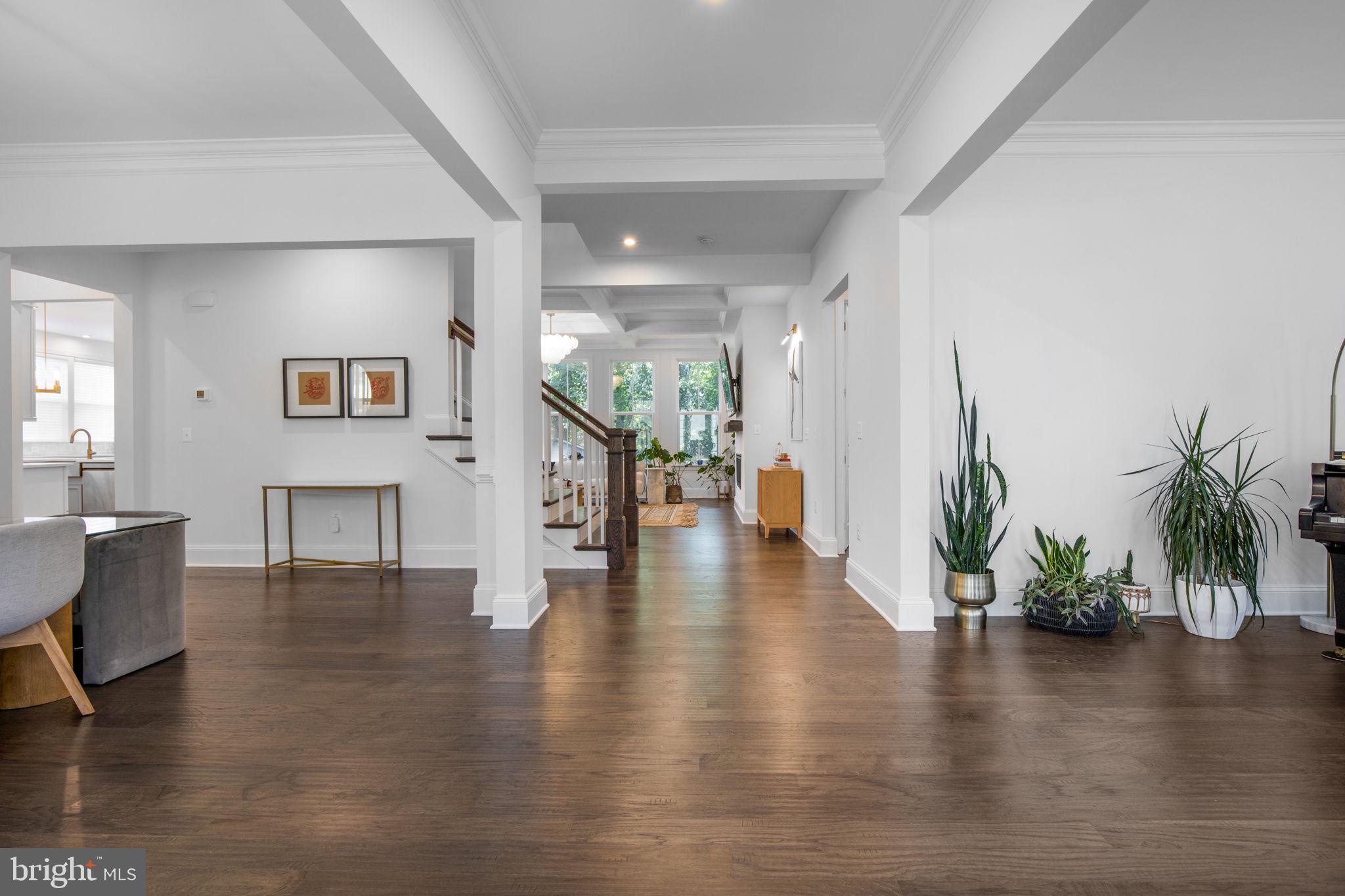 PIMMIT HILLS - Residential