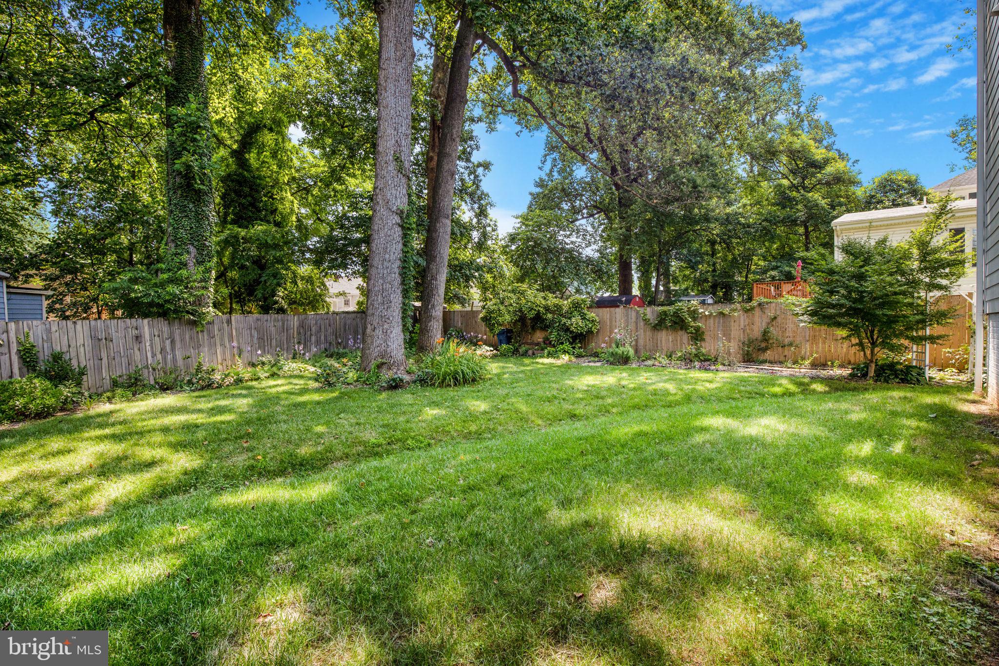 PIMMIT HILLS - Residential