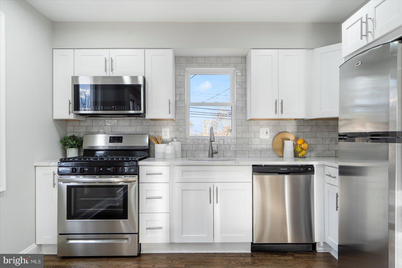 GLEN HAVEN - Residential