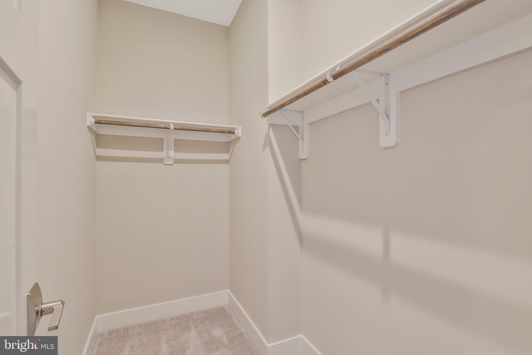 WAKEFIELD FOREST - Residential