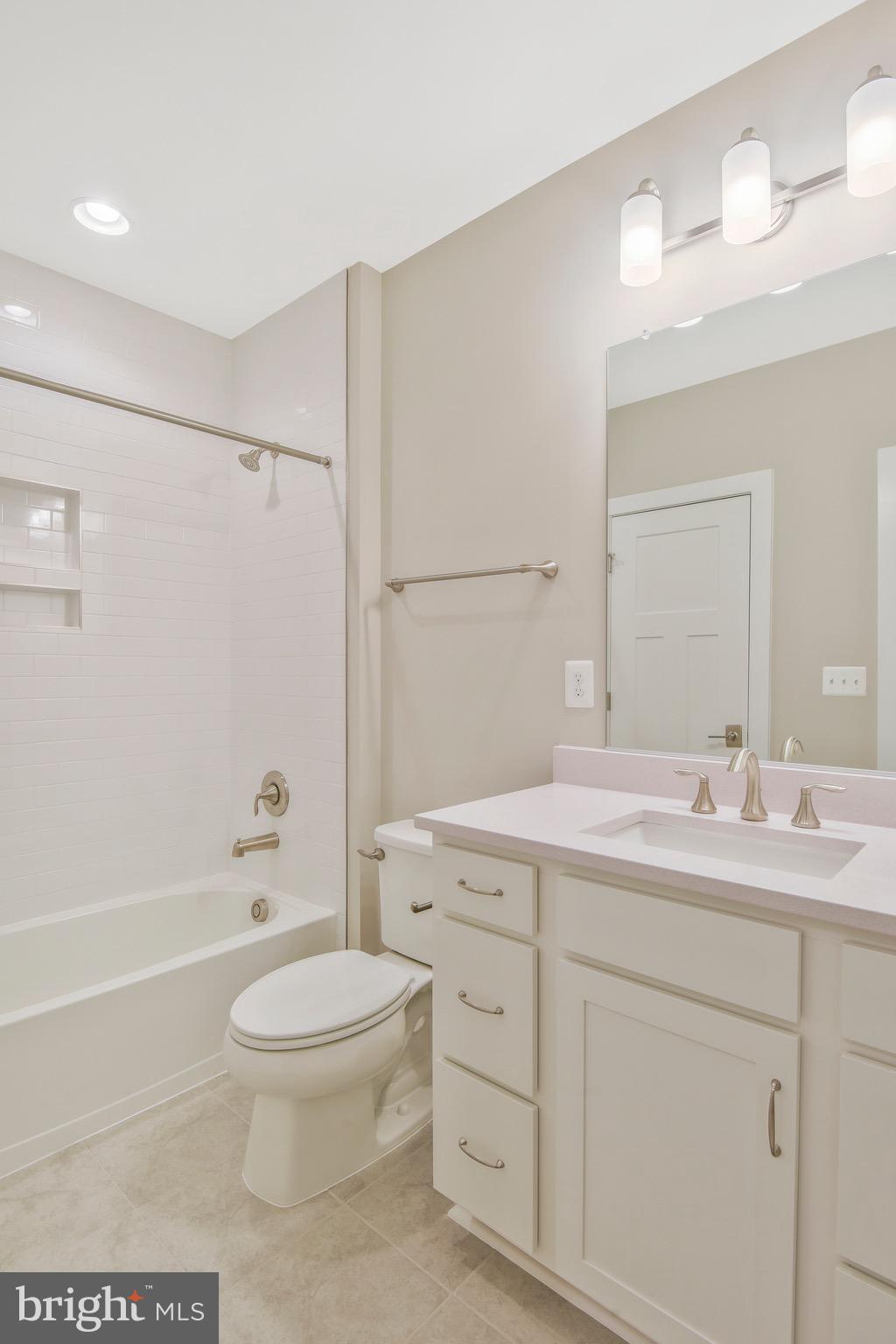 WAKEFIELD FOREST - Residential