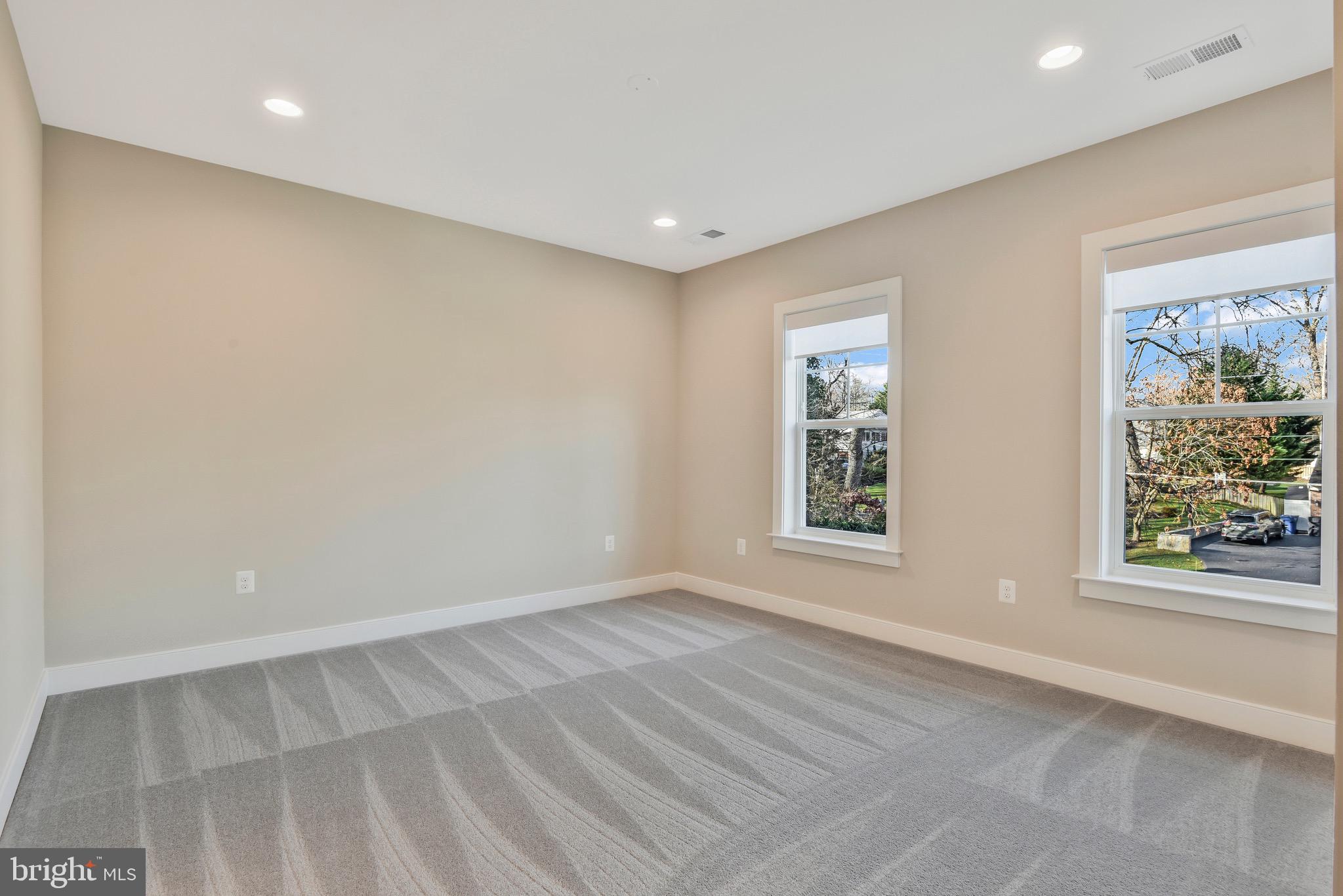 WAKEFIELD FOREST - Residential