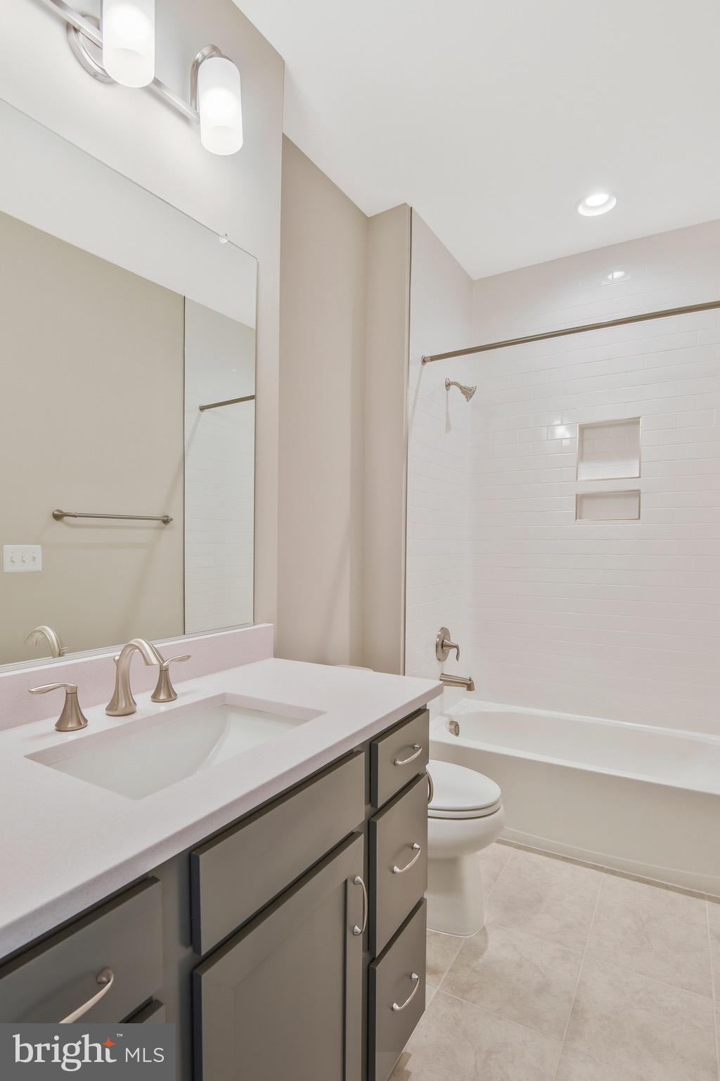 WAKEFIELD FOREST - Residential