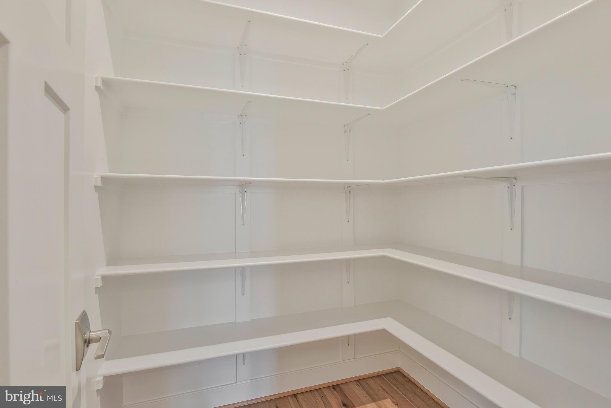 WAKEFIELD FOREST - Residential