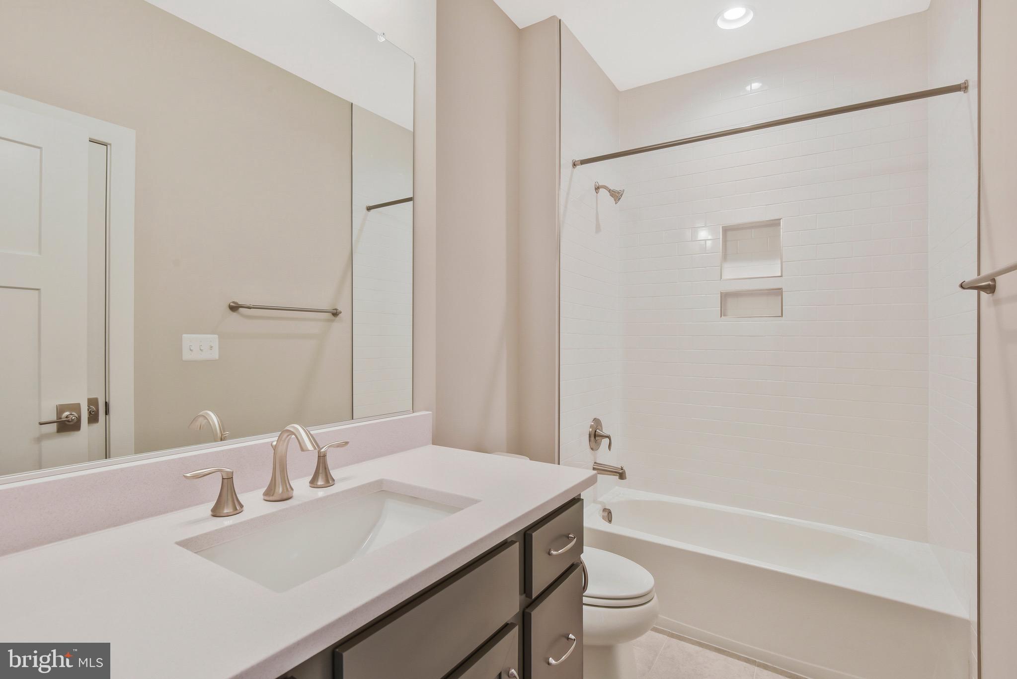 WAKEFIELD FOREST - Residential