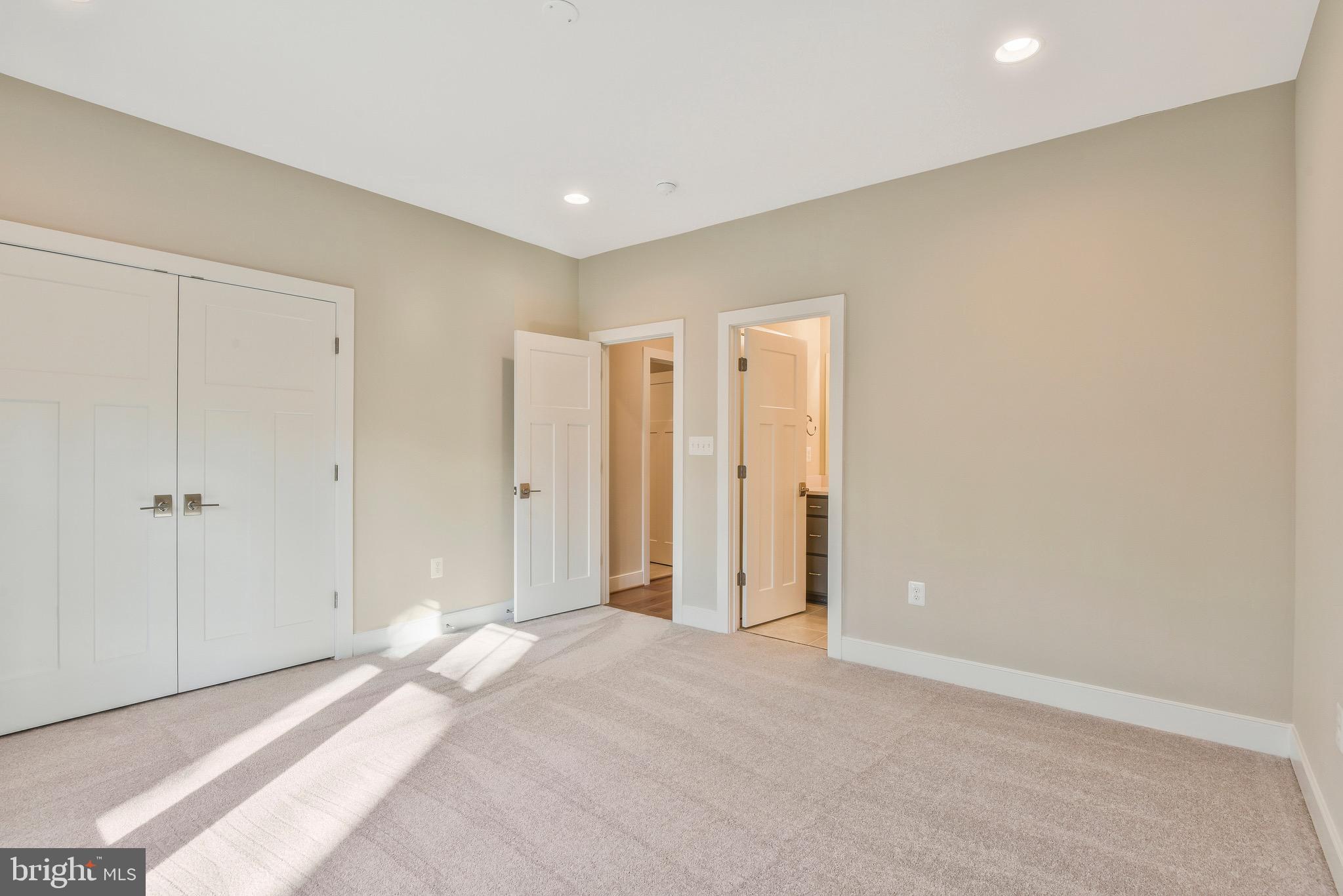 WAKEFIELD FOREST - Residential