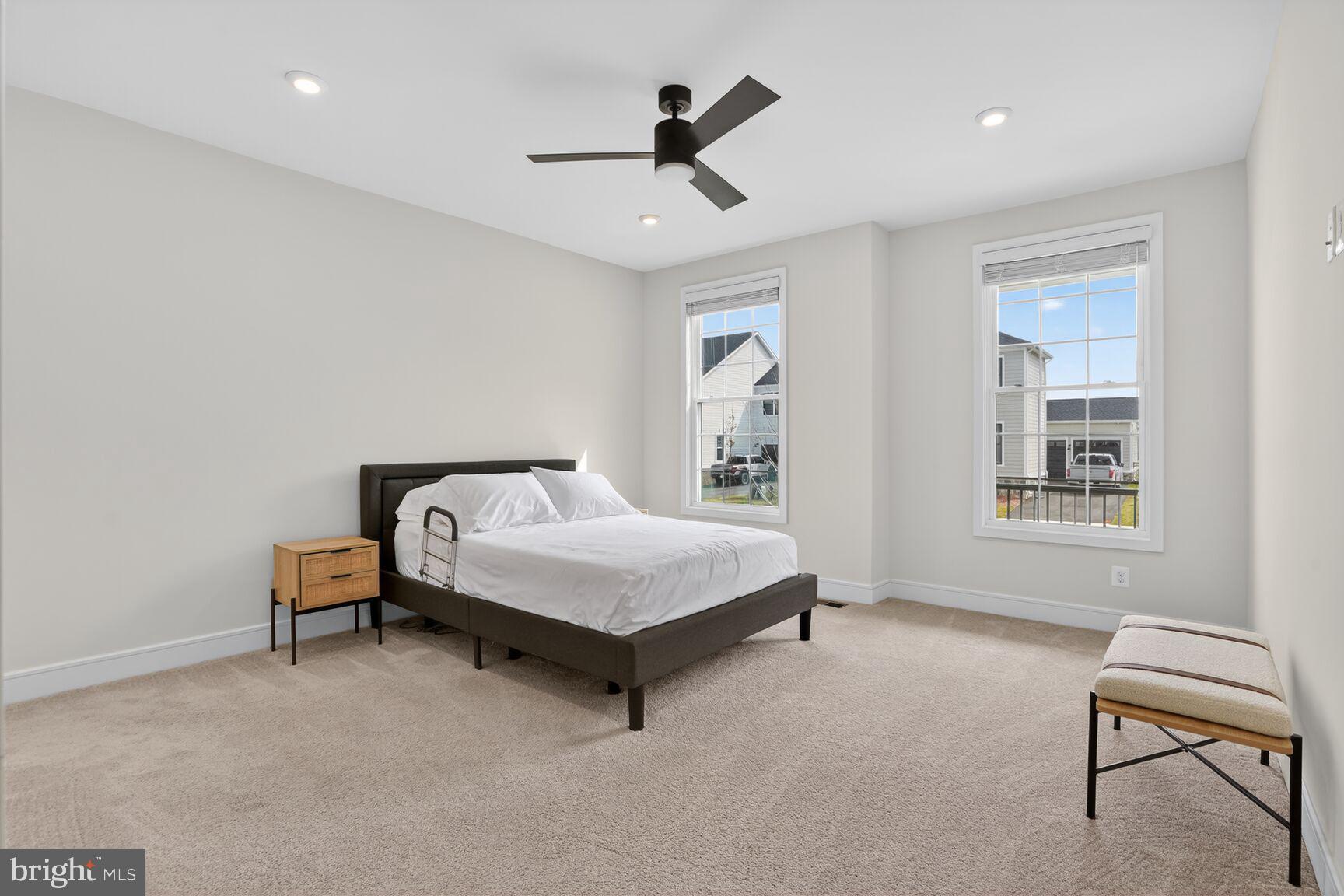 HERITAGE AT MARSHALL - Residential