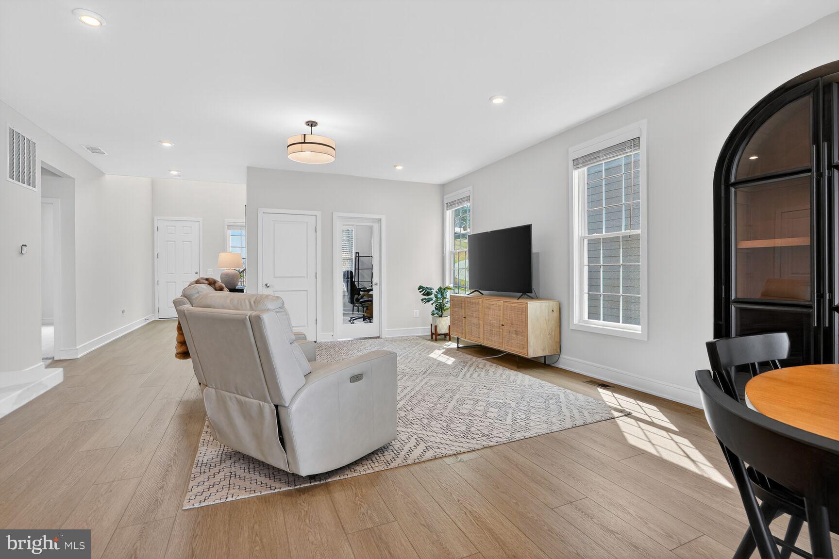 HERITAGE AT MARSHALL - Residential