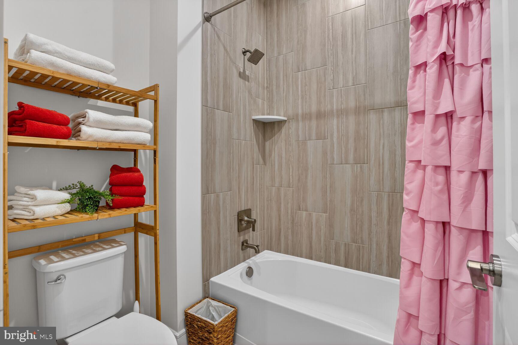 HERITAGE AT MARSHALL - Residential