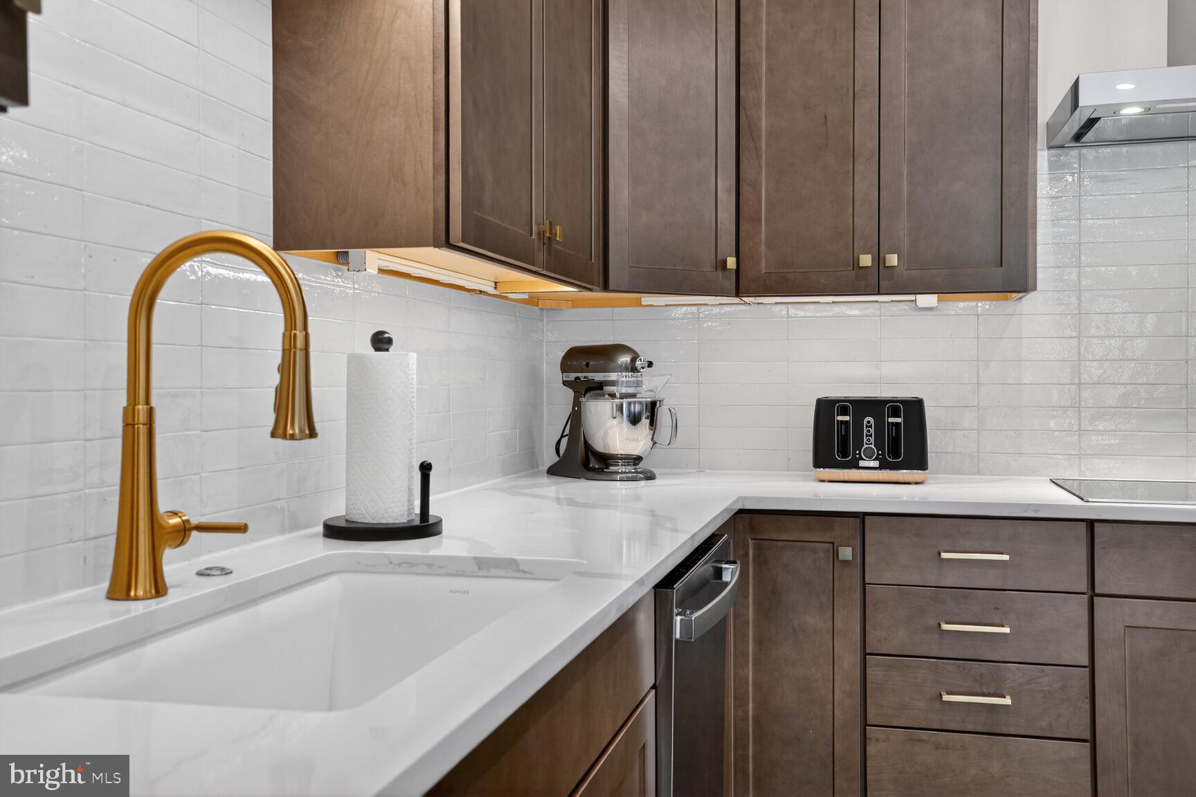 HERITAGE AT MARSHALL - Residential