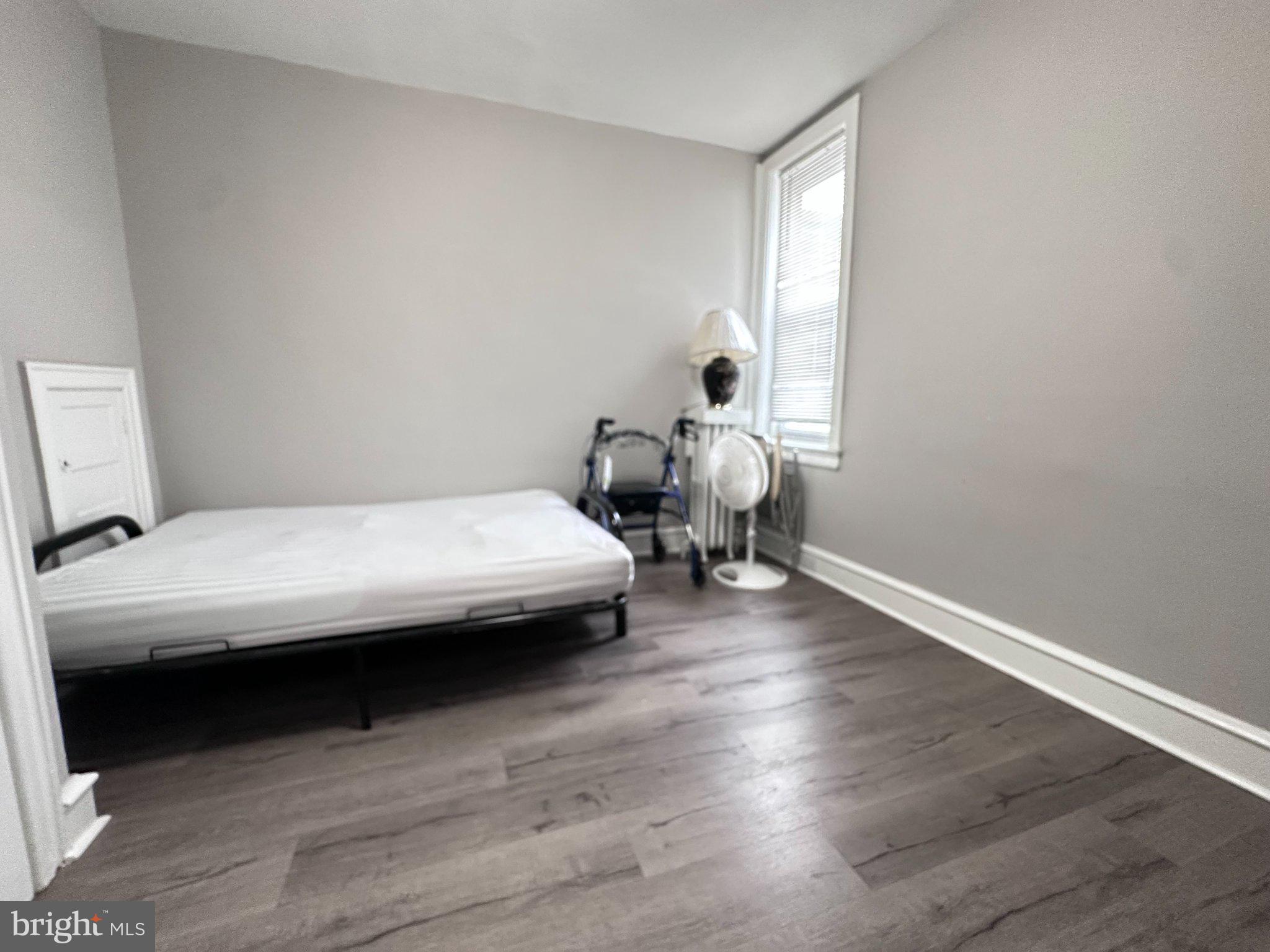 PHILADELPHIA - Residential