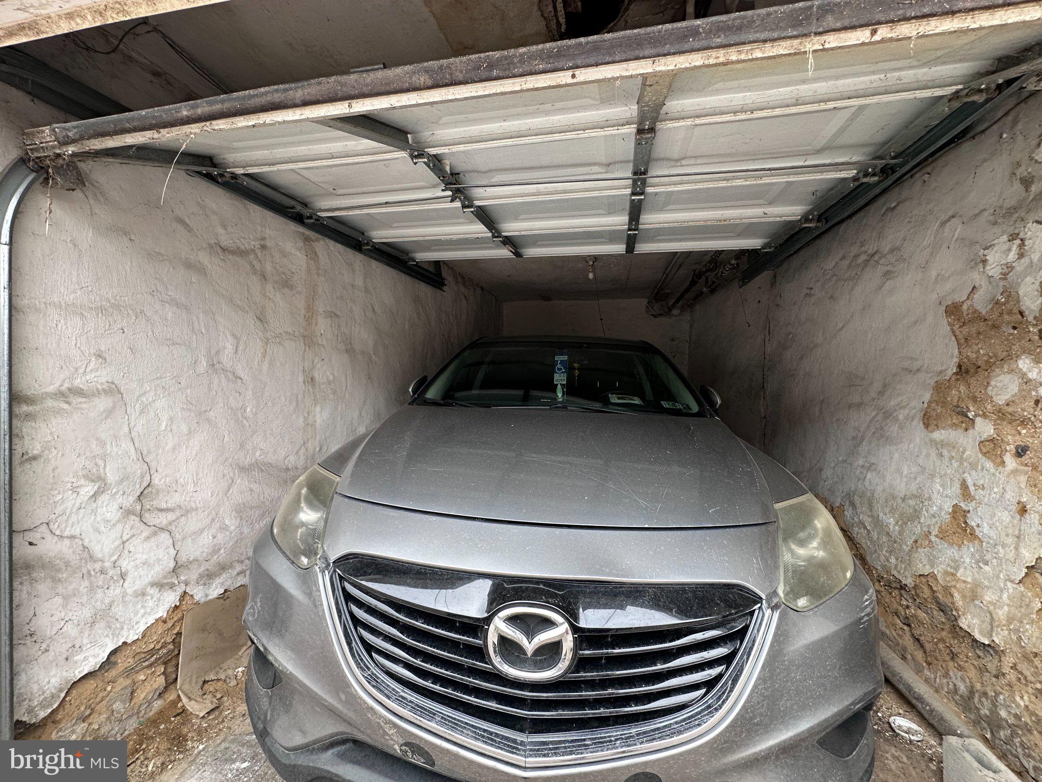 PHILADELPHIA - Residential