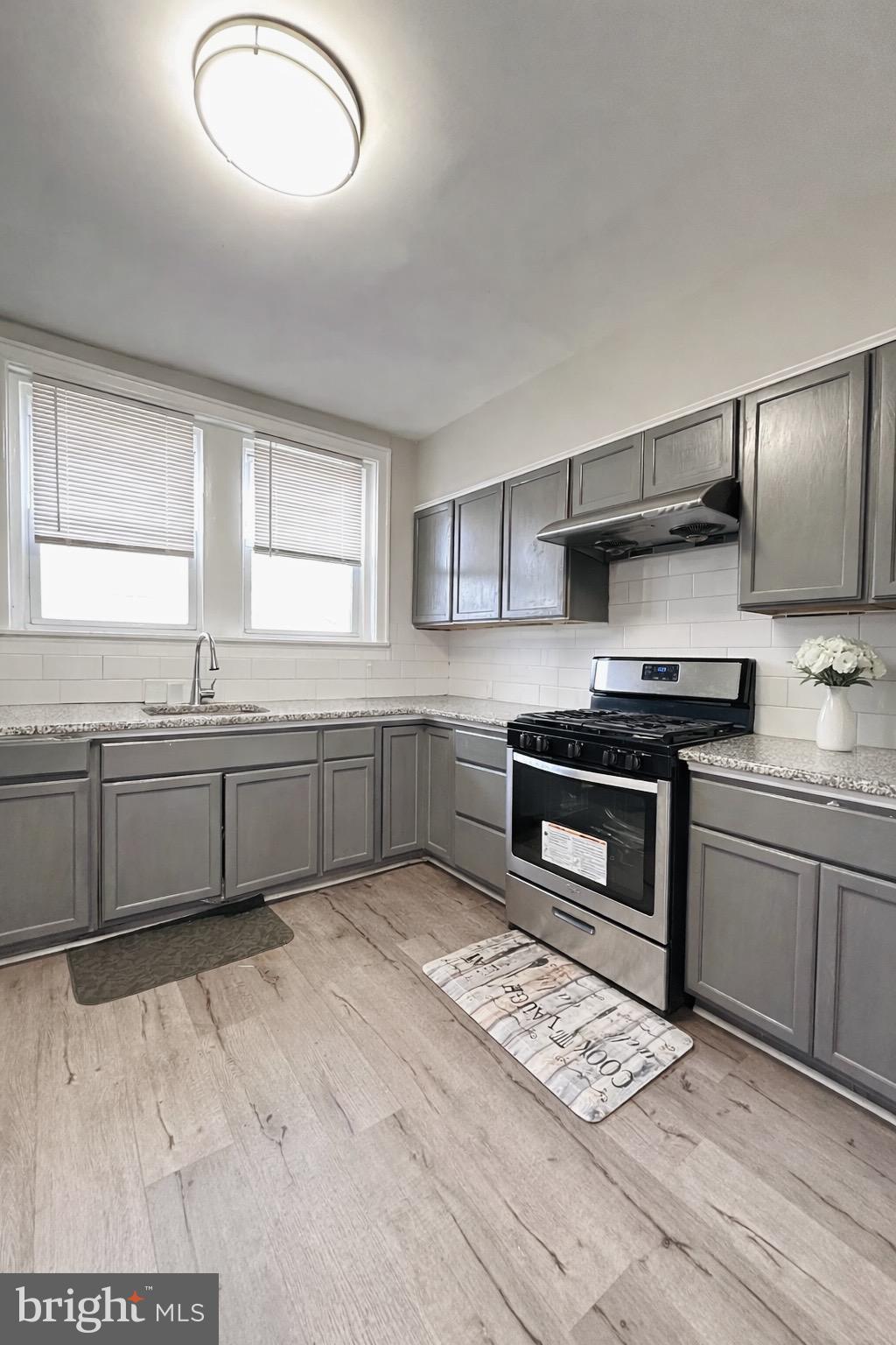 PHILADELPHIA - Residential