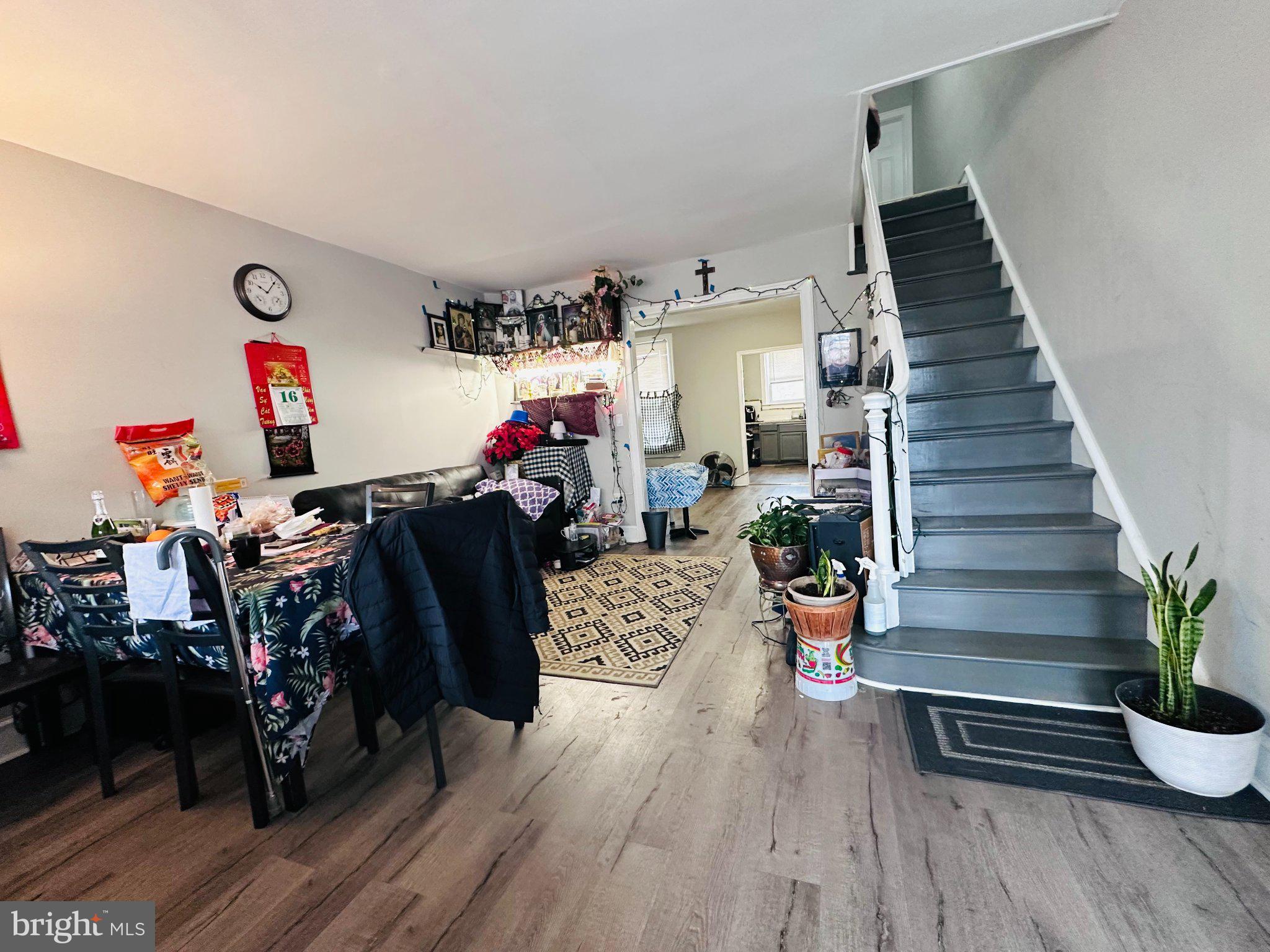 PHILADELPHIA - Residential