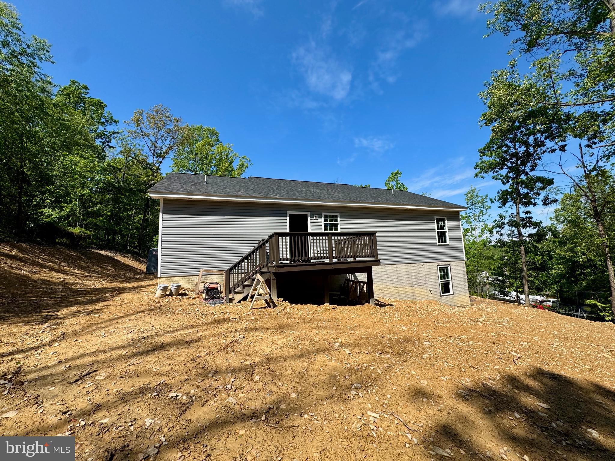 SHEN FARMS RIVERVIEW - Residential