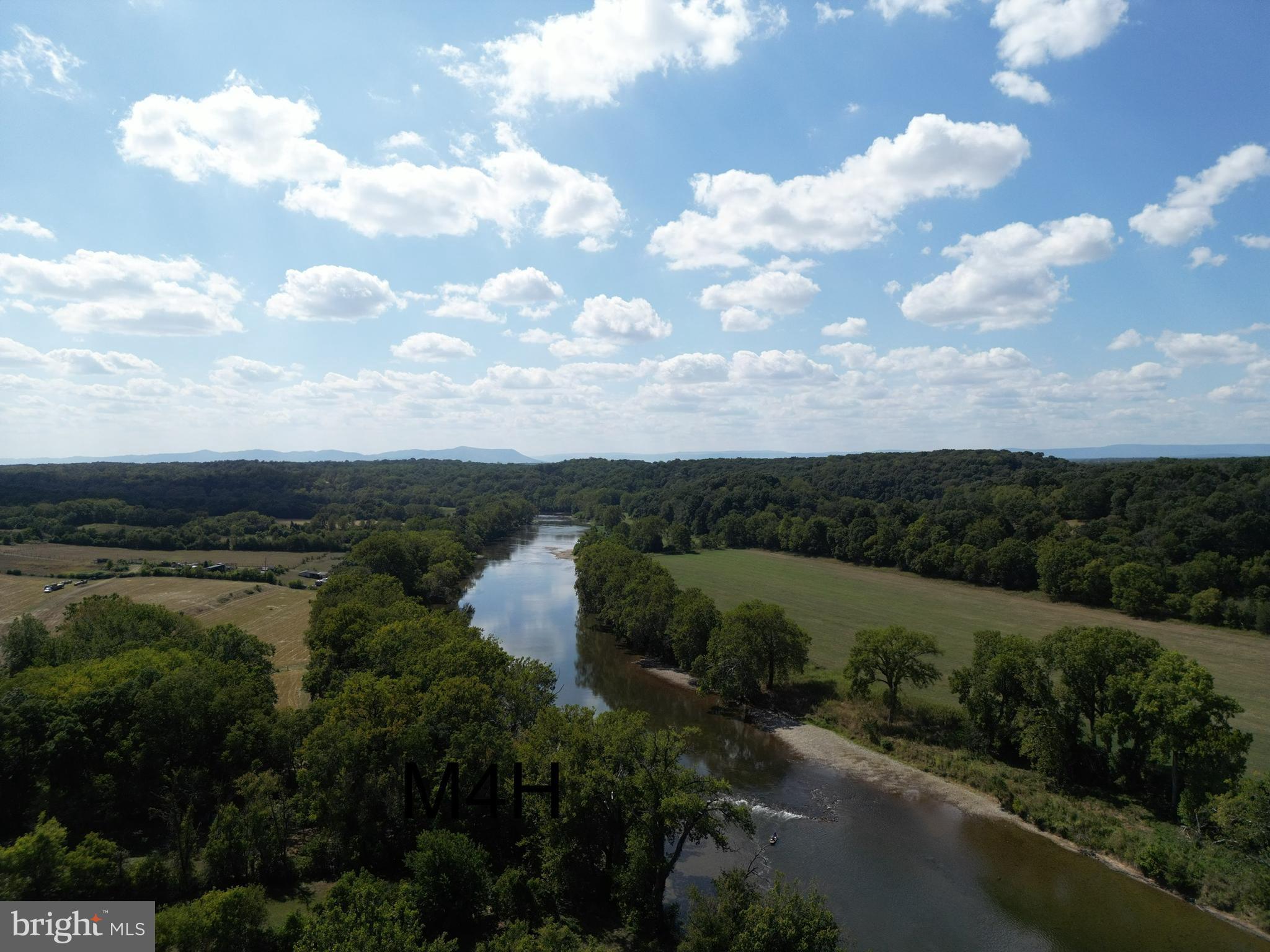 SHEN FARMS RIVERVIEW - Residential