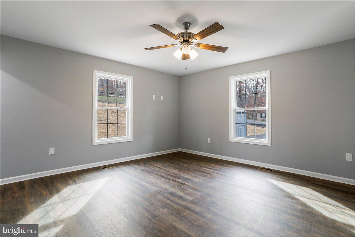 SHEN FARMS RIVERVIEW - Residential