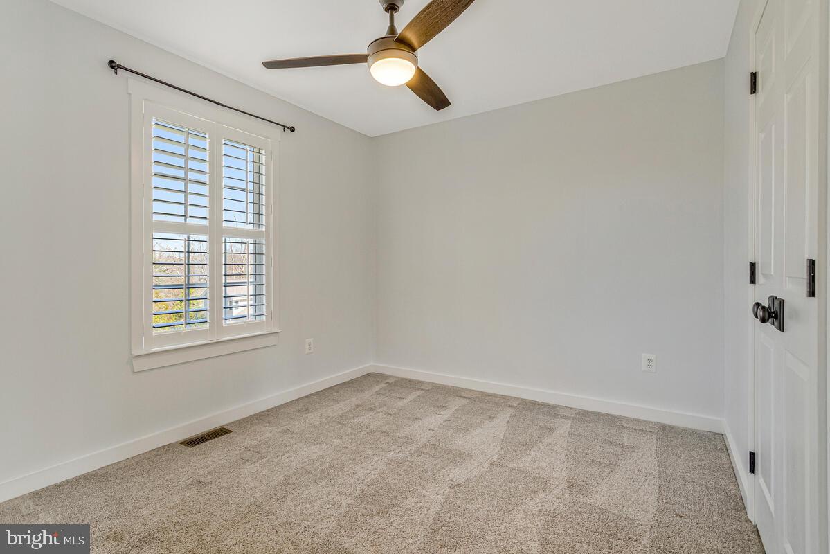 ARBOR GREENE - Residential