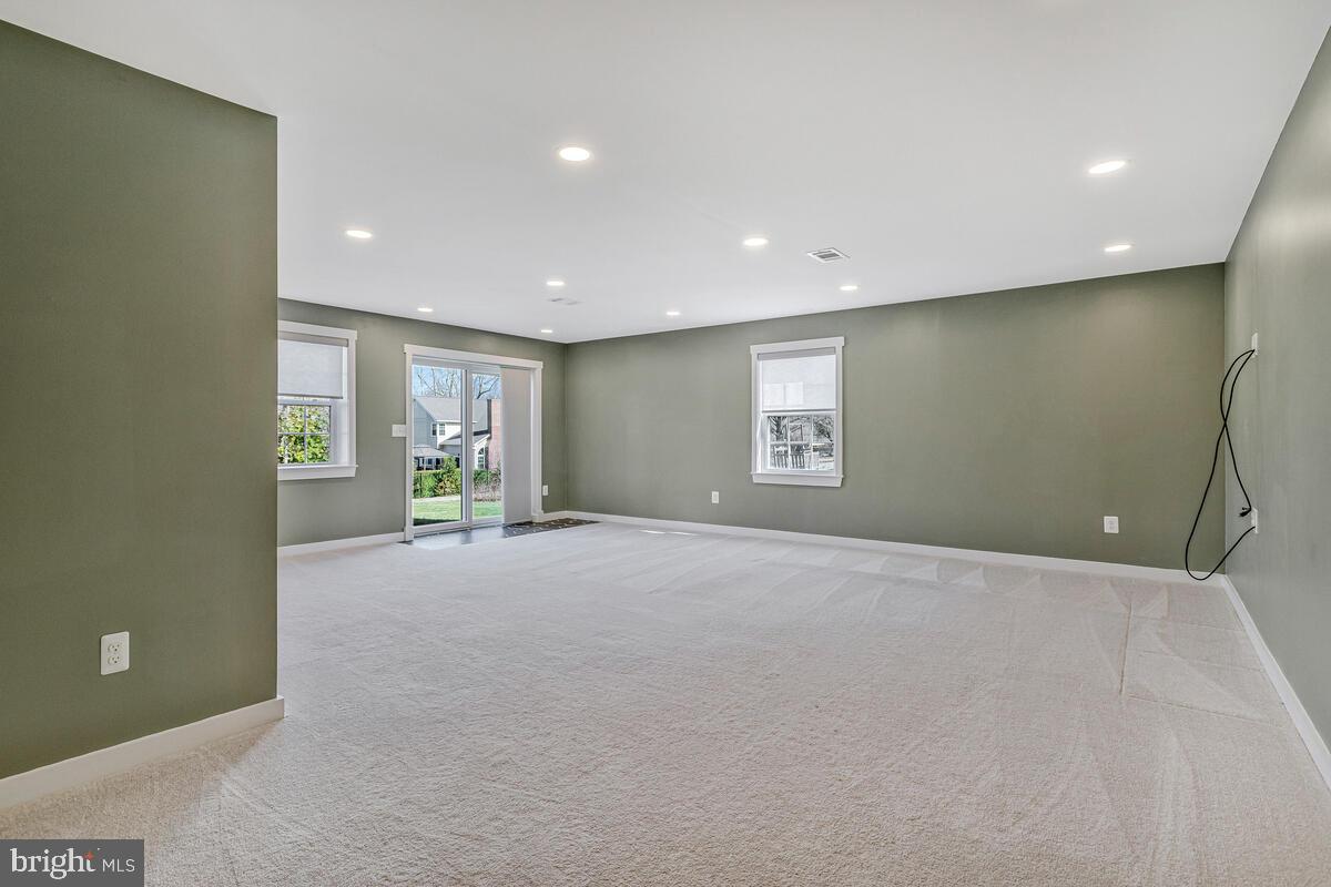 ARBOR GREENE - Residential