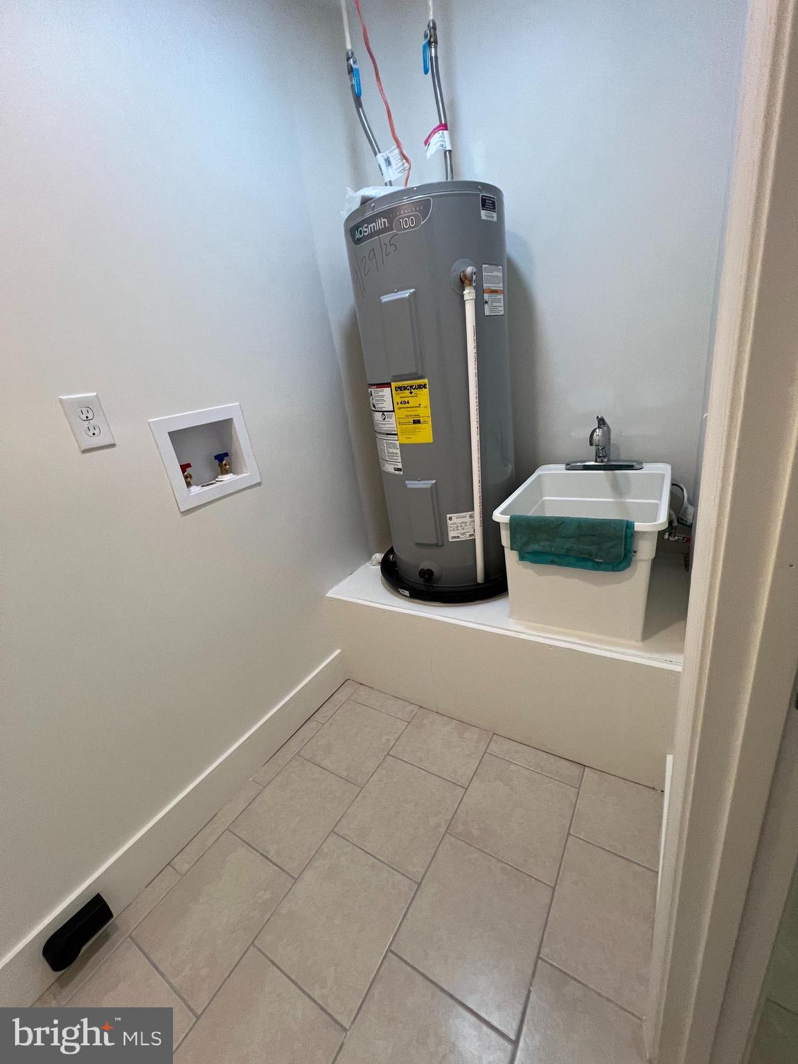 SOUTH END - Residential Lease