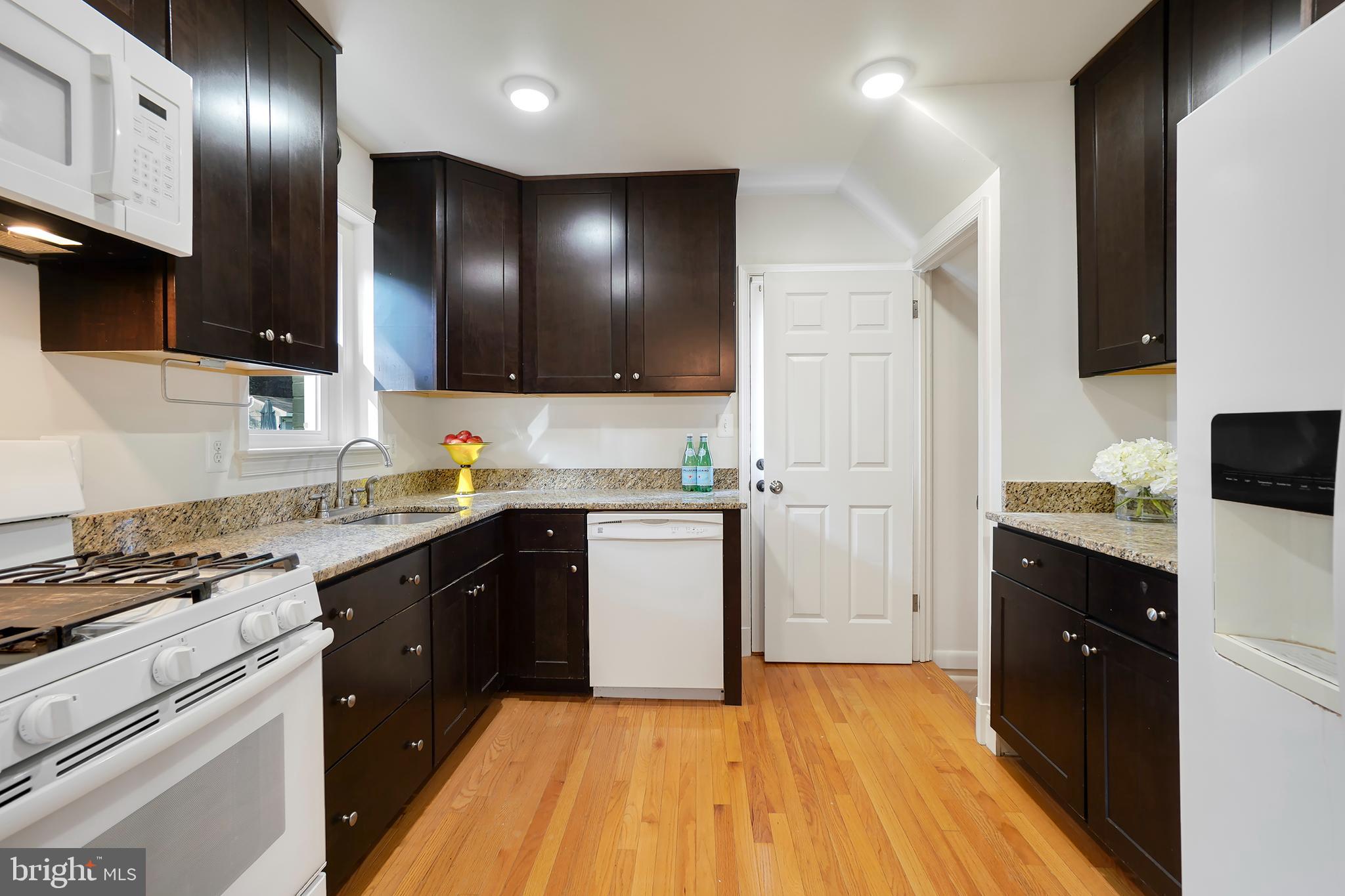 BRADLEY VILLAGE - Residential Lease