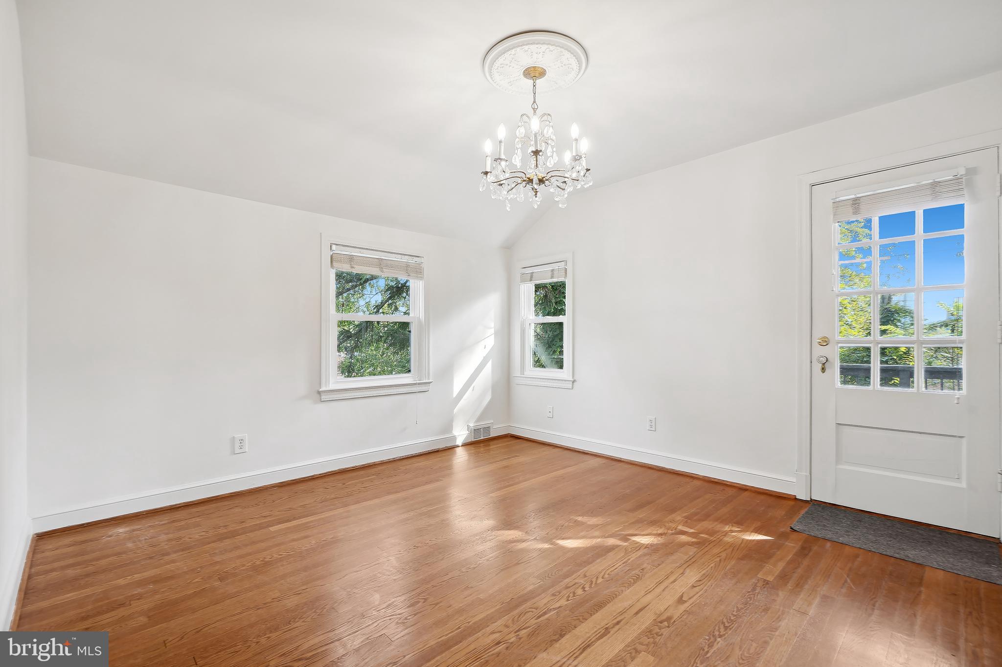 BRADLEY VILLAGE - Residential Lease