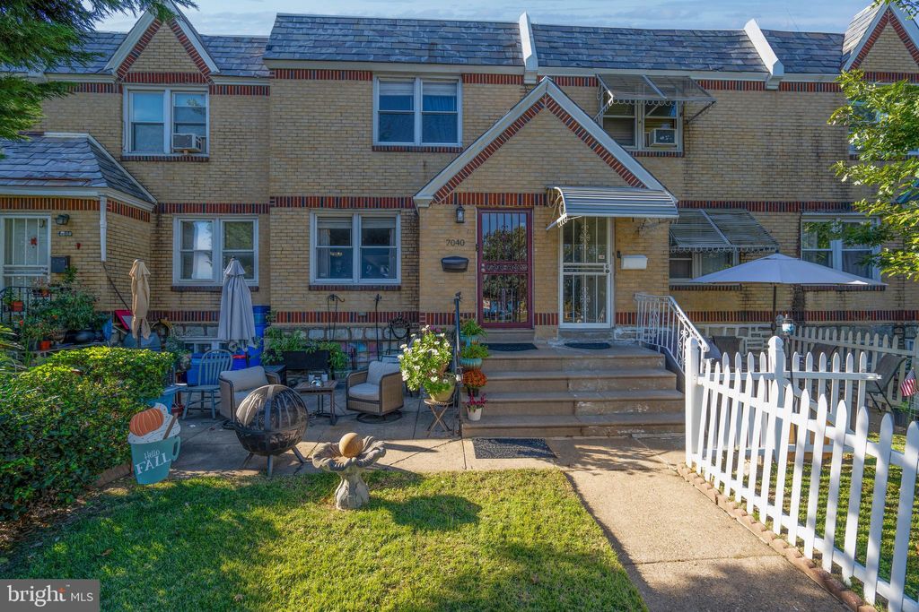 Photo of 7040 E Roosevelt Boulevard, PHILADELPHIA, PA 19149 (MLS # PAPH2540190)