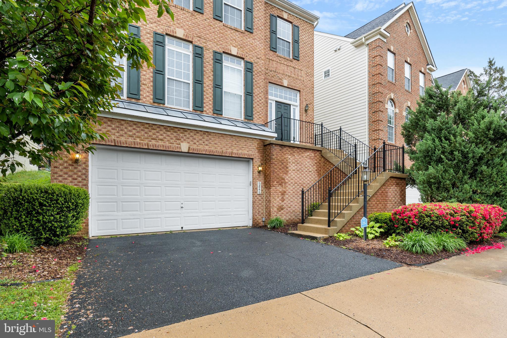 ISLAND CREEK - Residential Lease