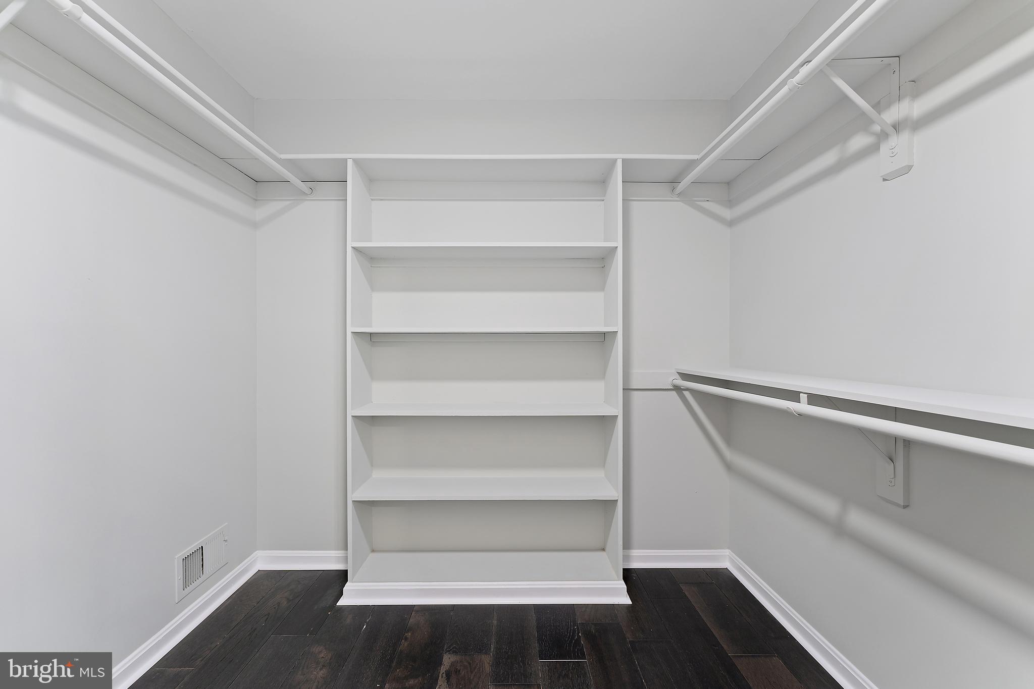 FAIRLAND ACRES - Residential