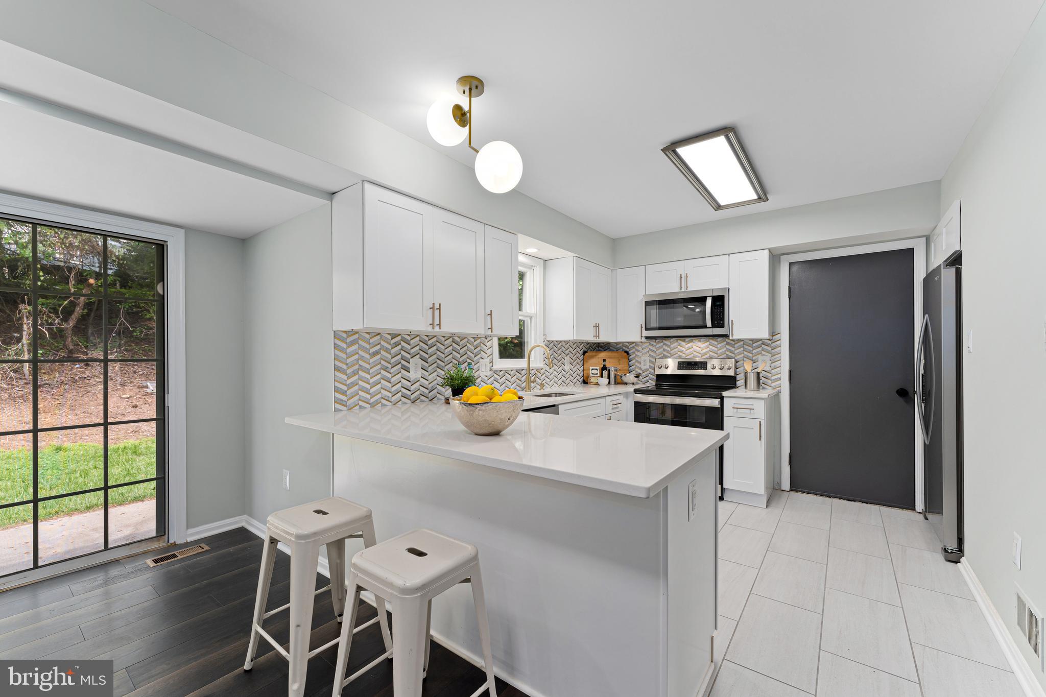 FAIRLAND ACRES - Residential