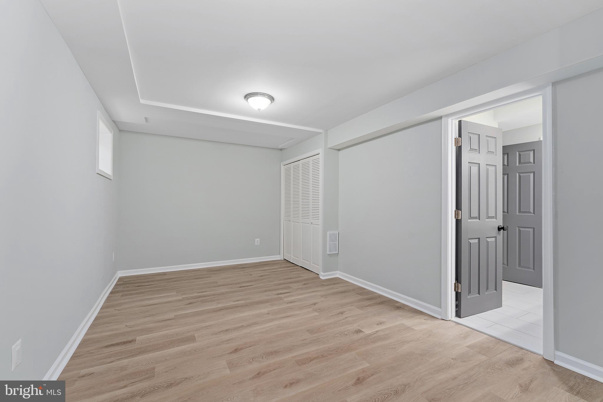 FAIRLAND ACRES - Residential