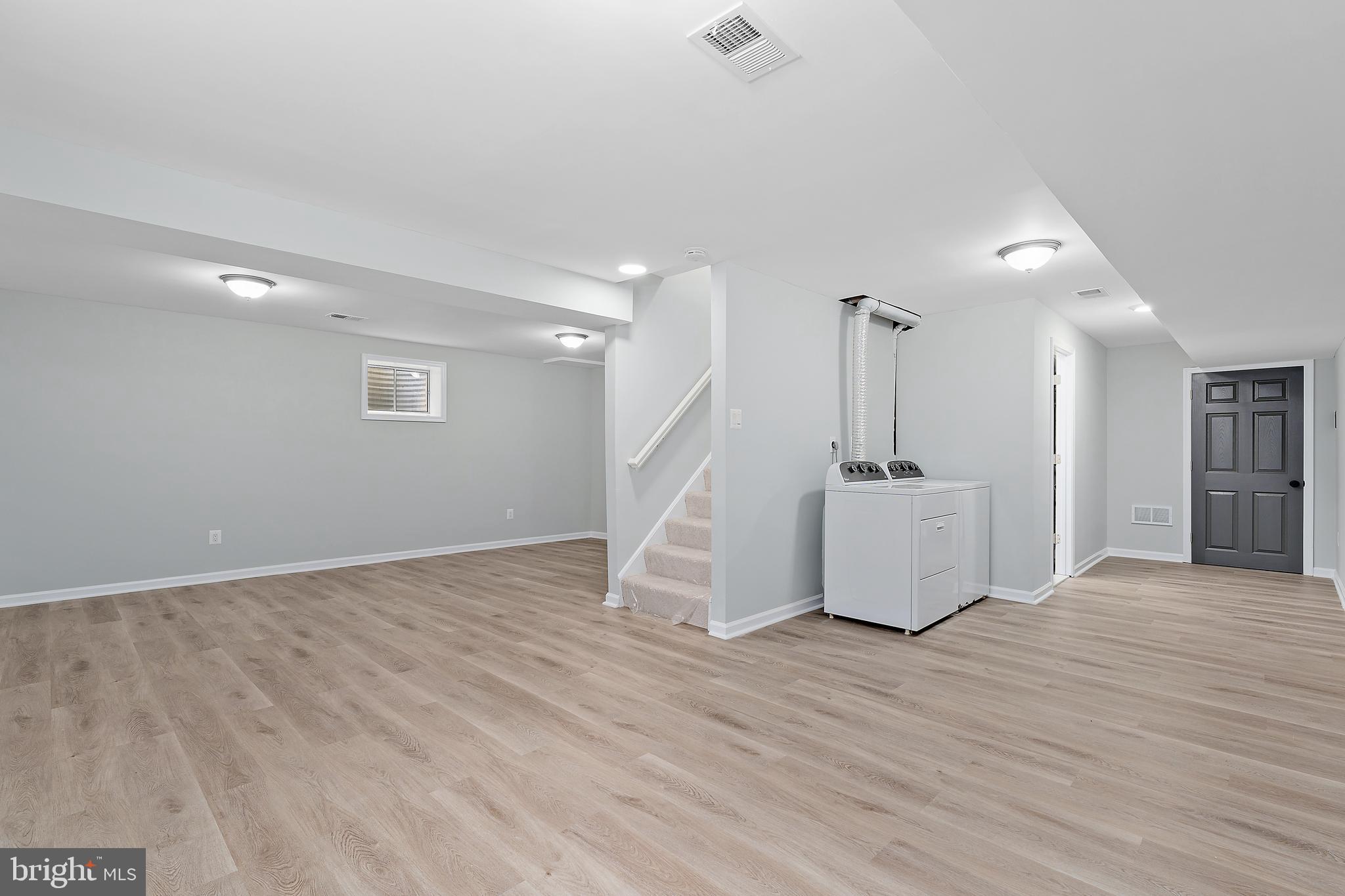 FAIRLAND ACRES - Residential