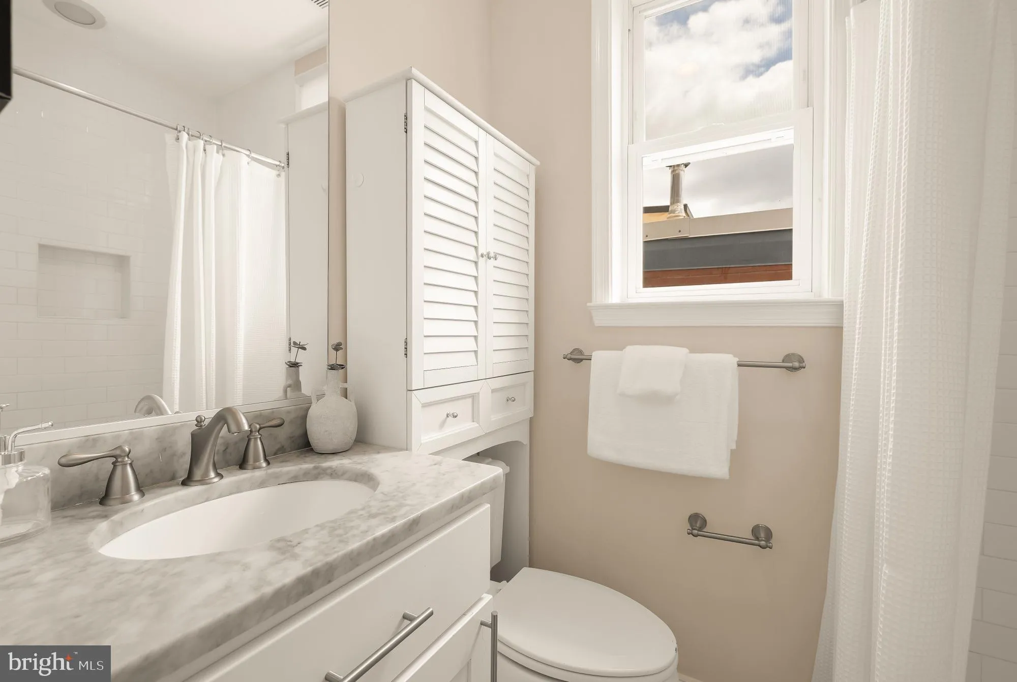 Additional image 68 of 647 A Street SE, Washington, DC 20003