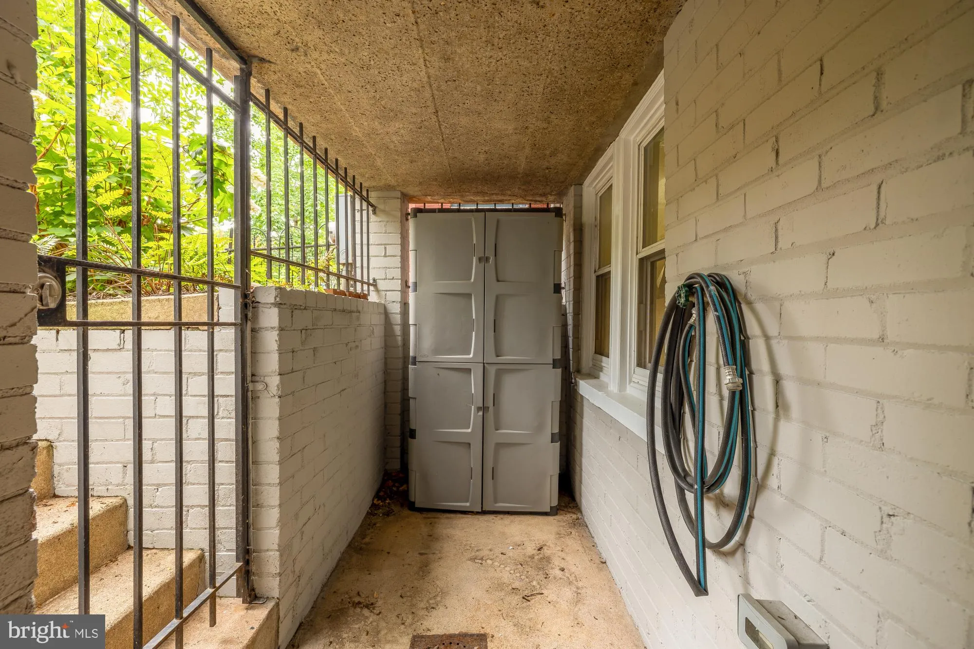 Additional image 80 of 647 A Street SE, Washington, DC 20003
