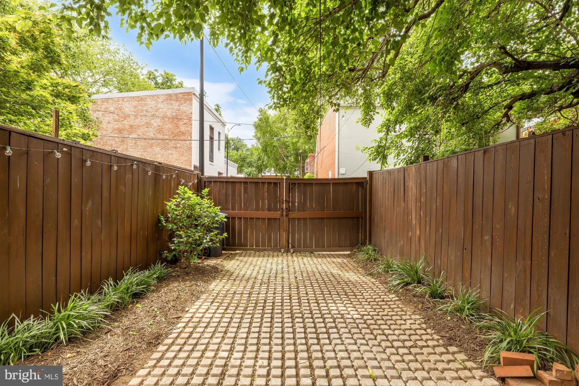 Additional image 59 of 647 A Street SE, Washington, DC 20003