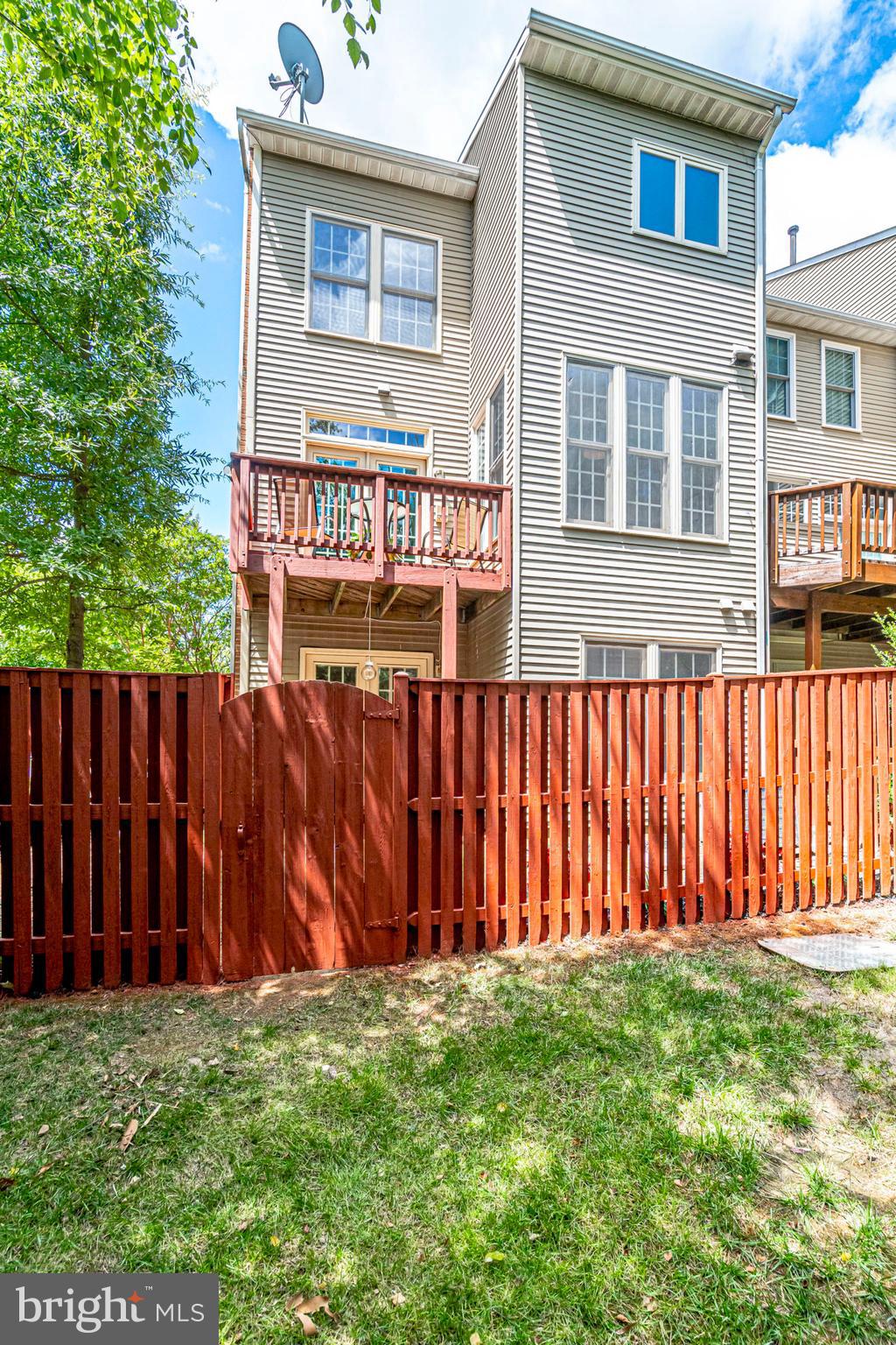 KINGSTOWNE - Residential