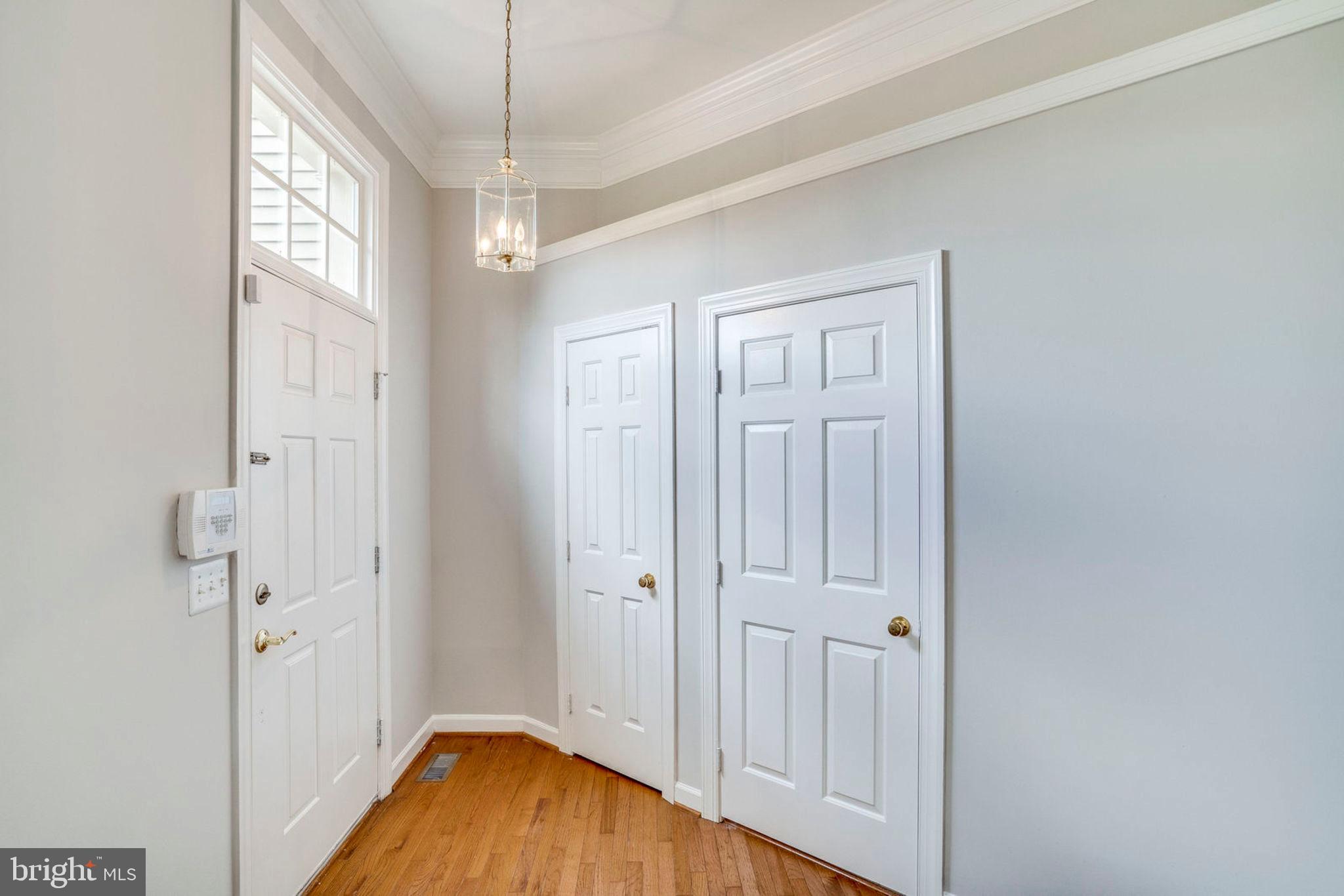 KINGSTOWNE - Residential