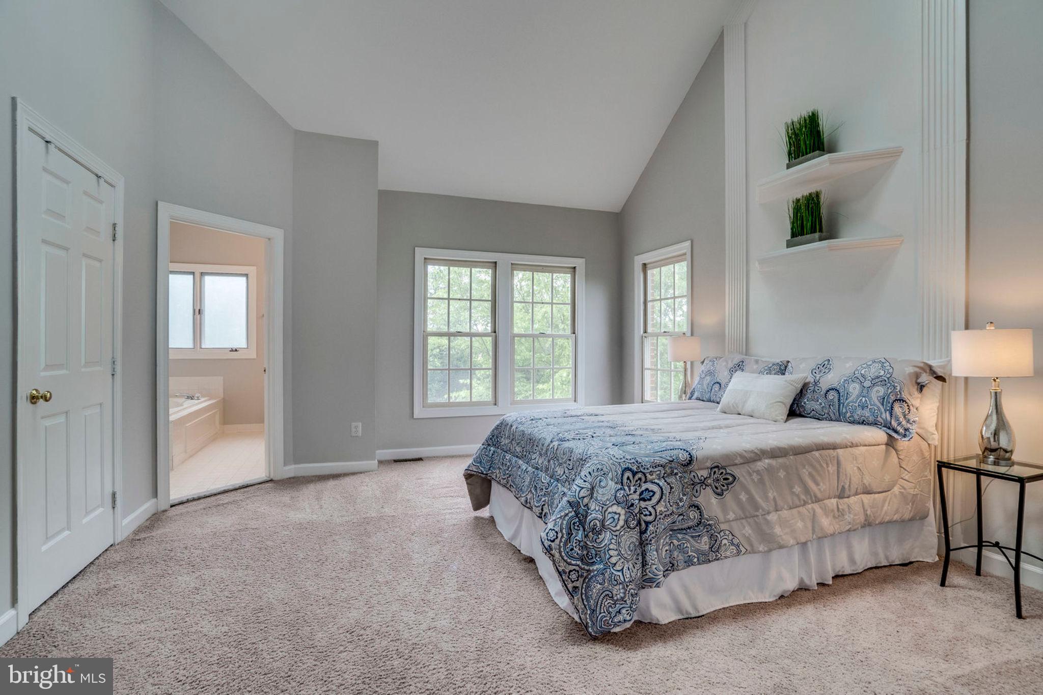 KINGSTOWNE - Residential