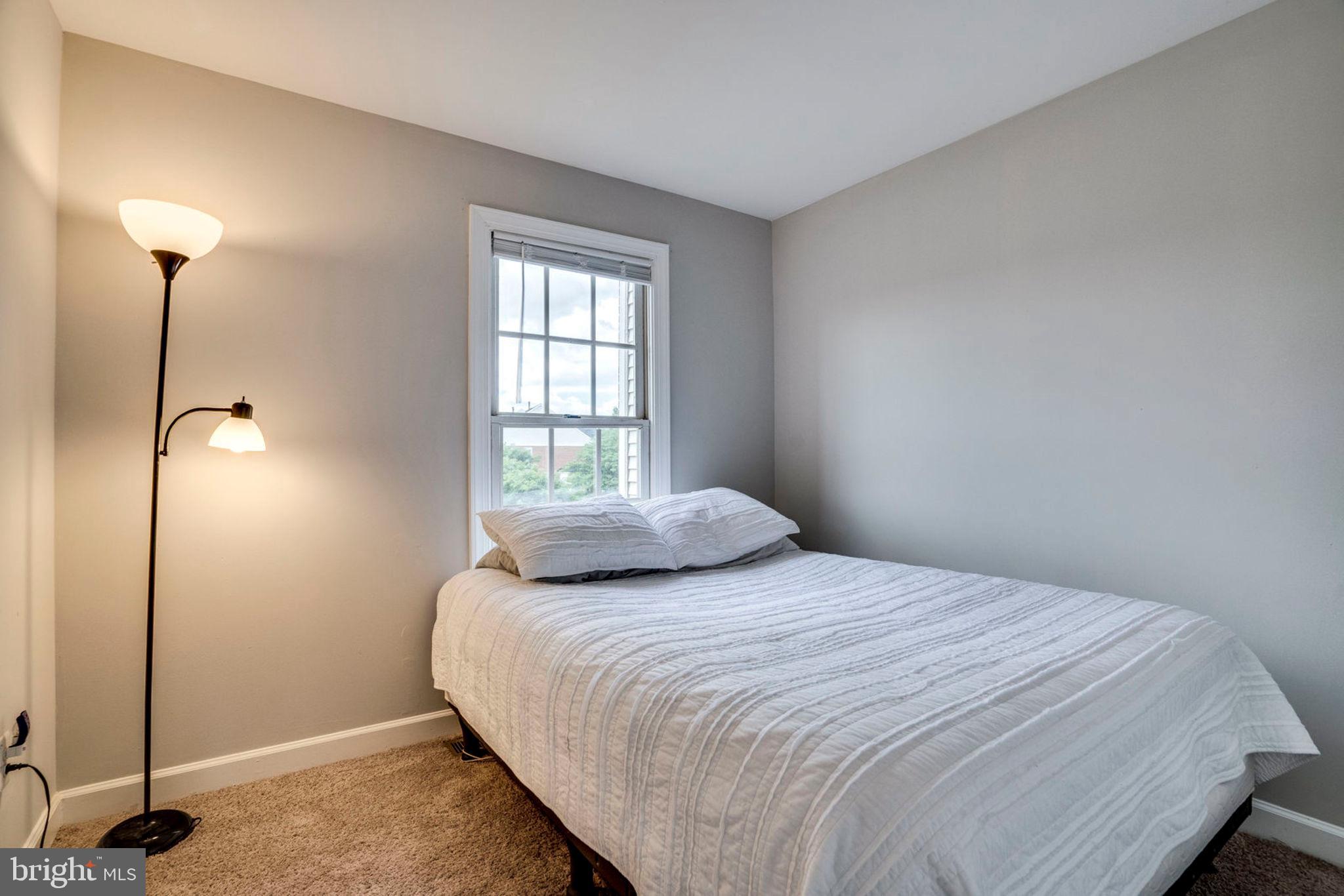 KINGSTOWNE - Residential