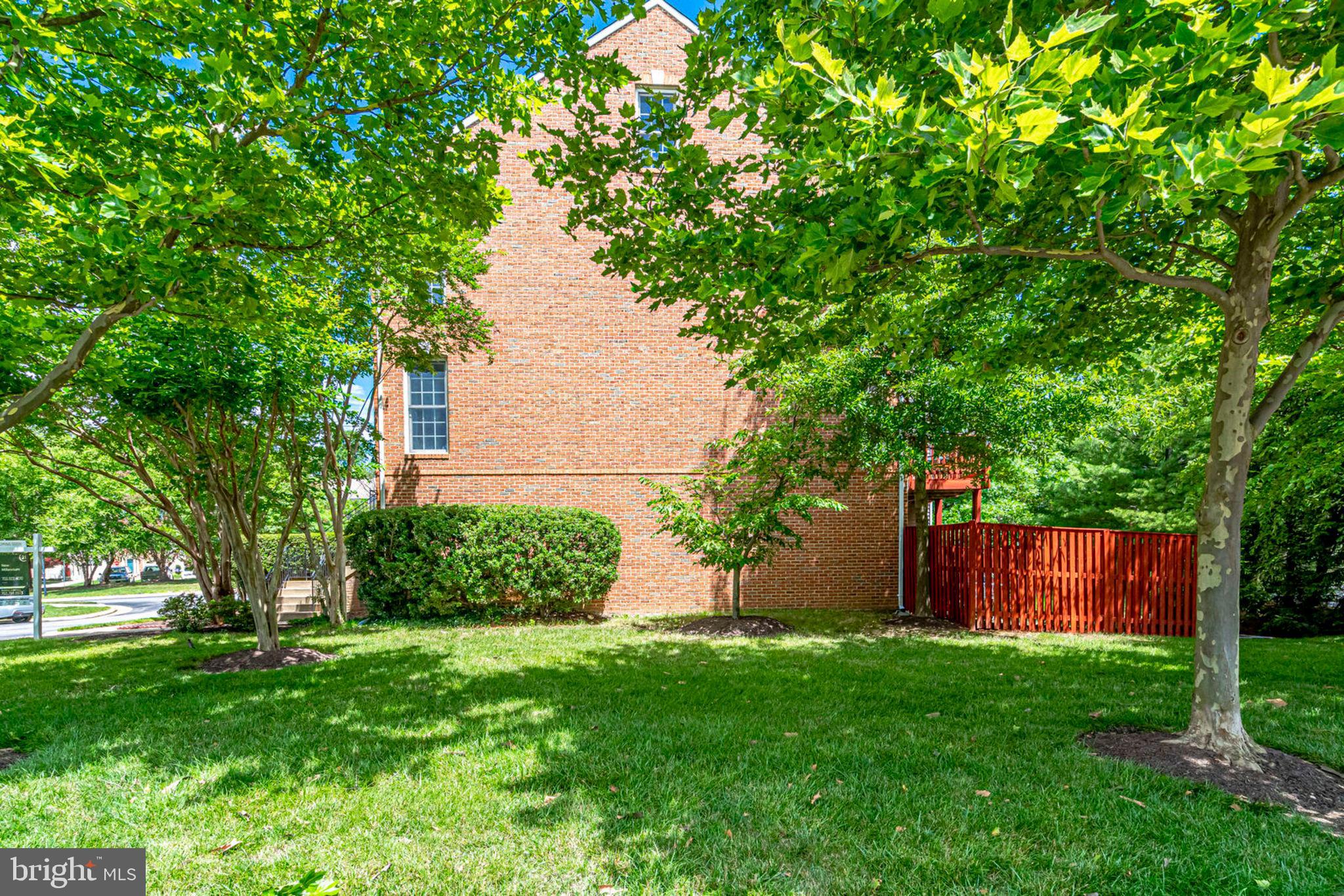 KINGSTOWNE - Residential