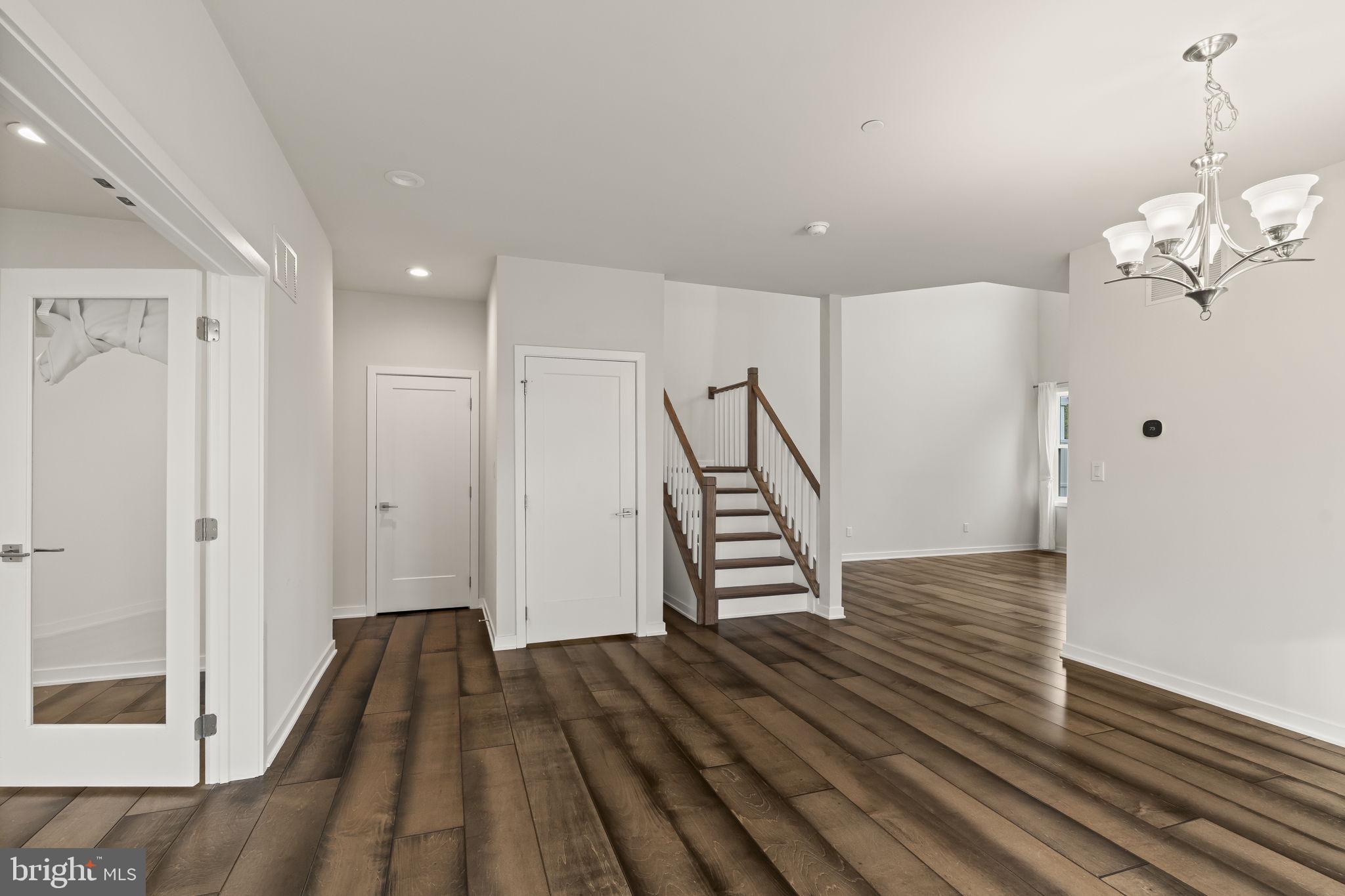 THE RESERVE - Residential