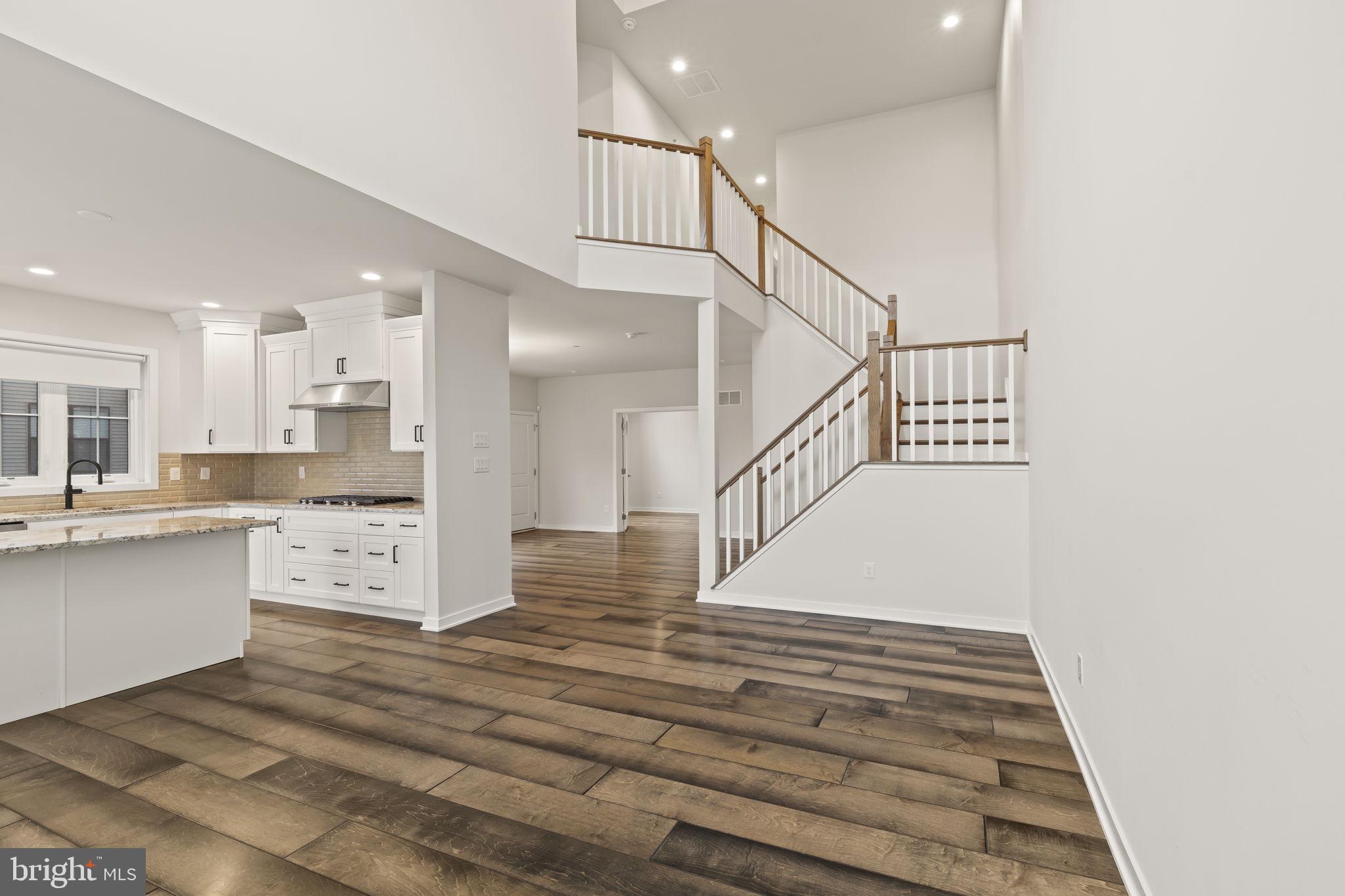 THE RESERVE - Residential