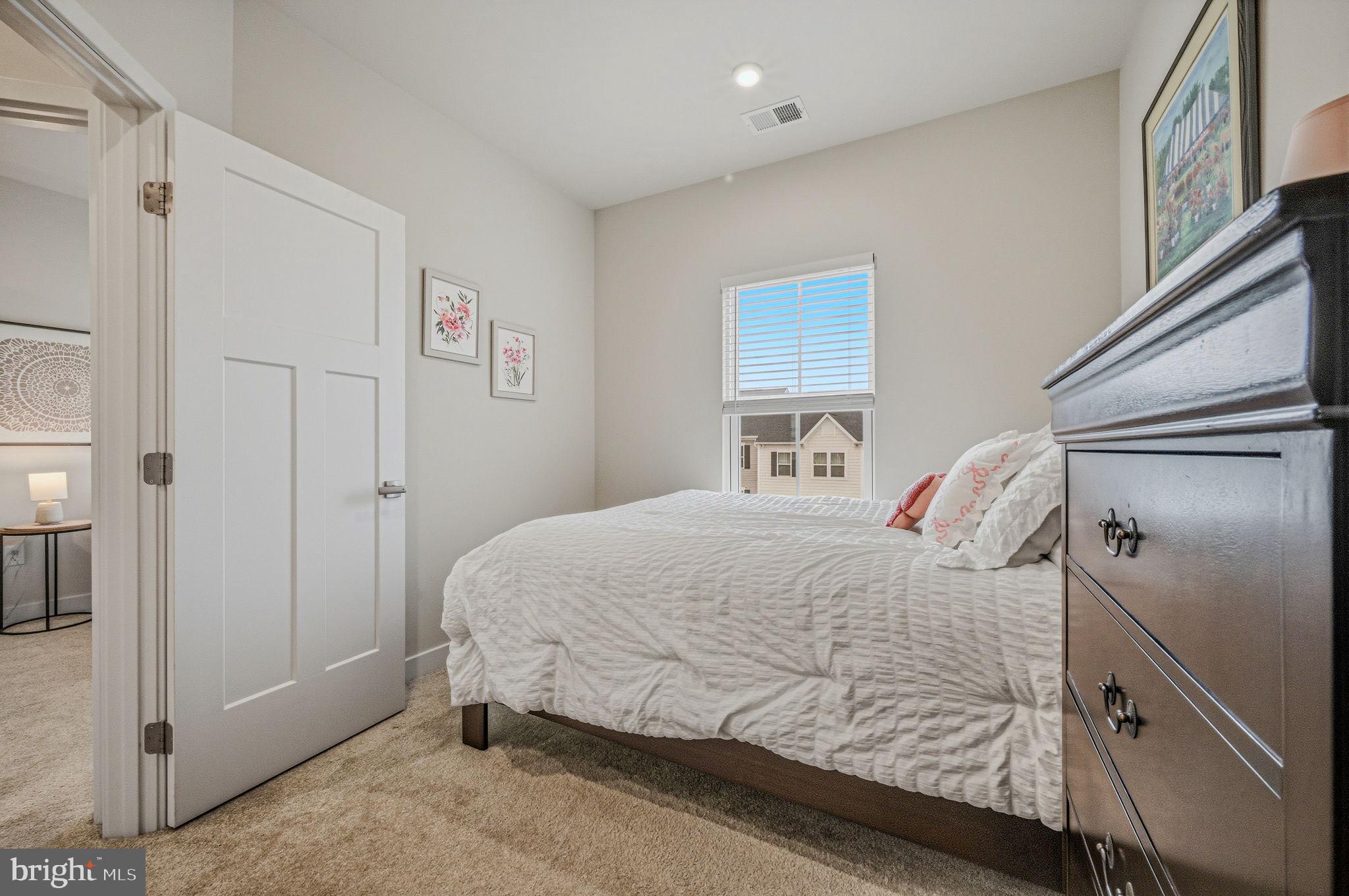 MAPLEVIEW - Residential