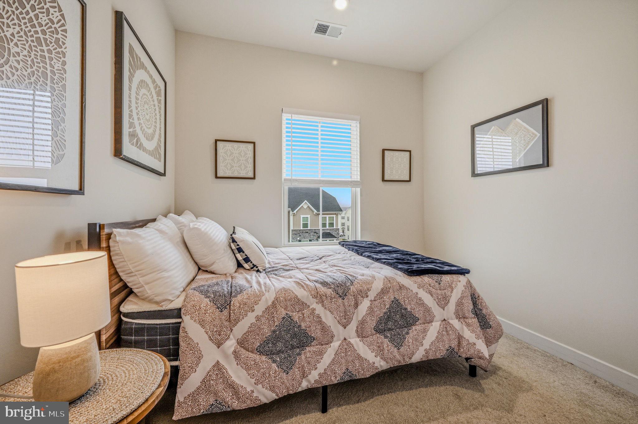 MAPLEVIEW - Residential