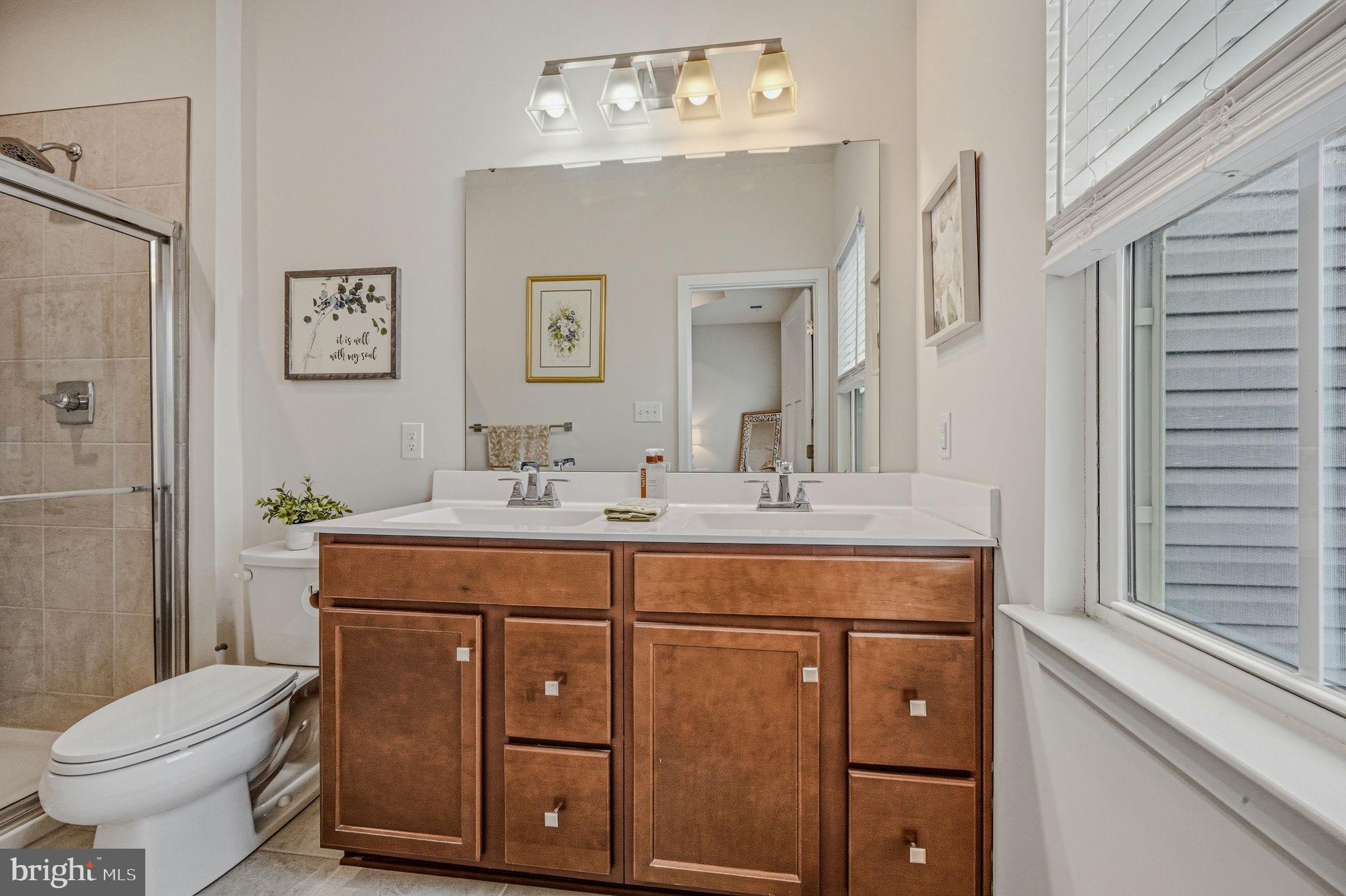 MAPLEVIEW - Residential