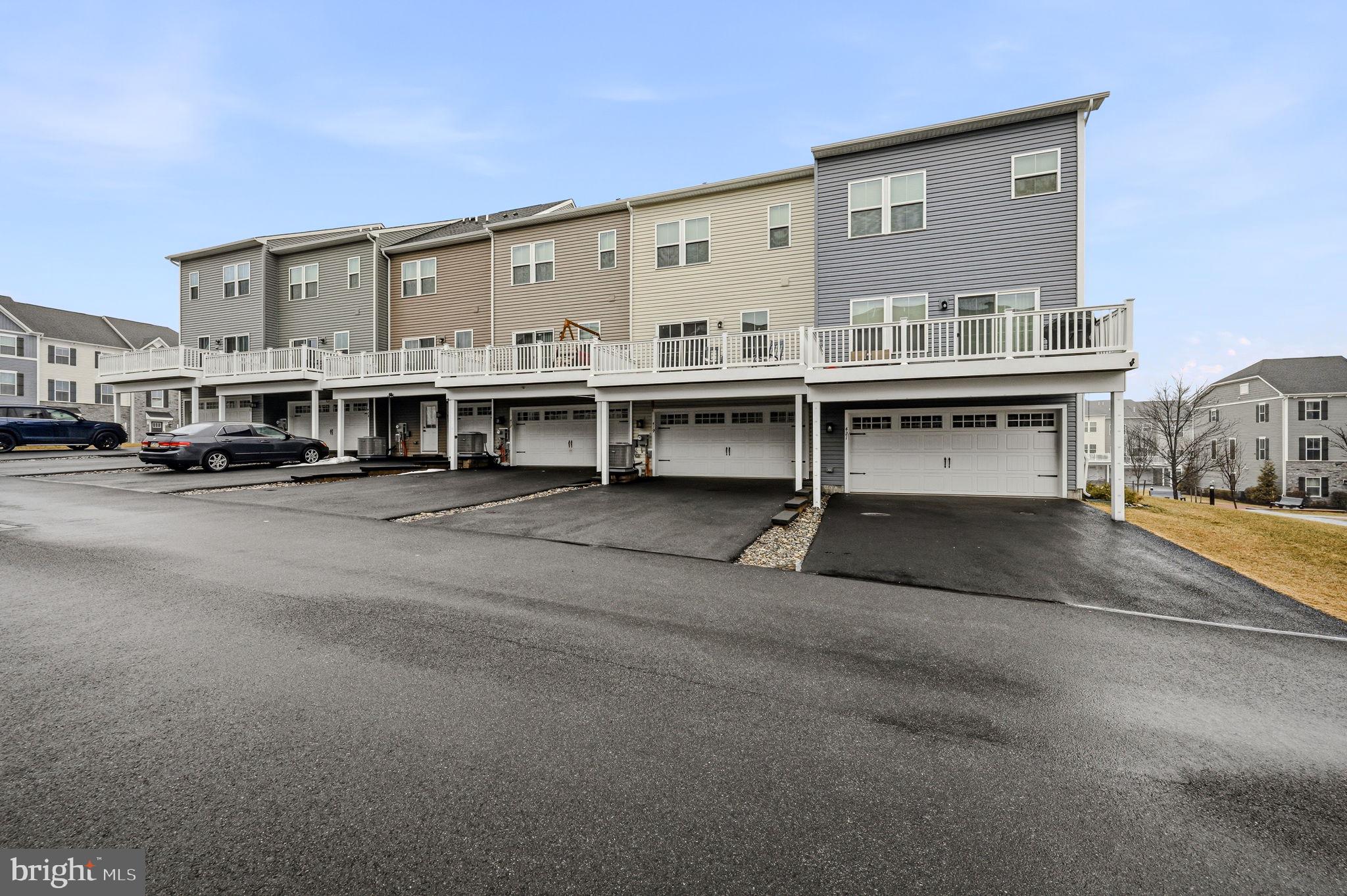 MAPLEVIEW - Residential