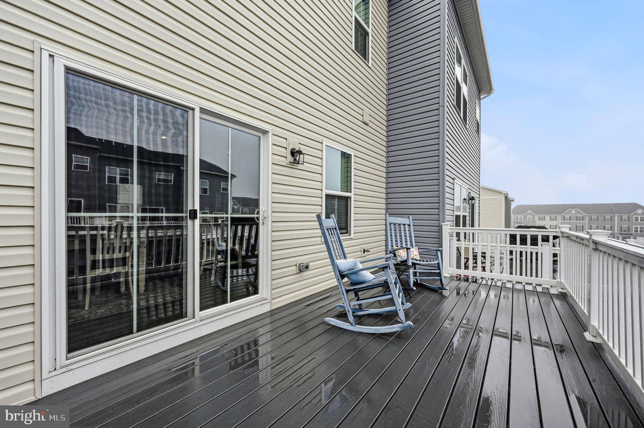 MAPLEVIEW - Residential