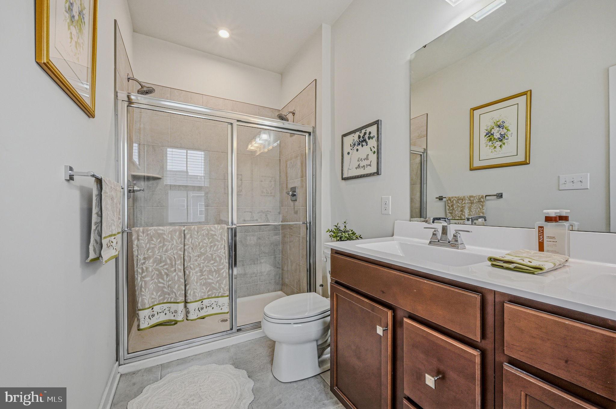 MAPLEVIEW - Residential