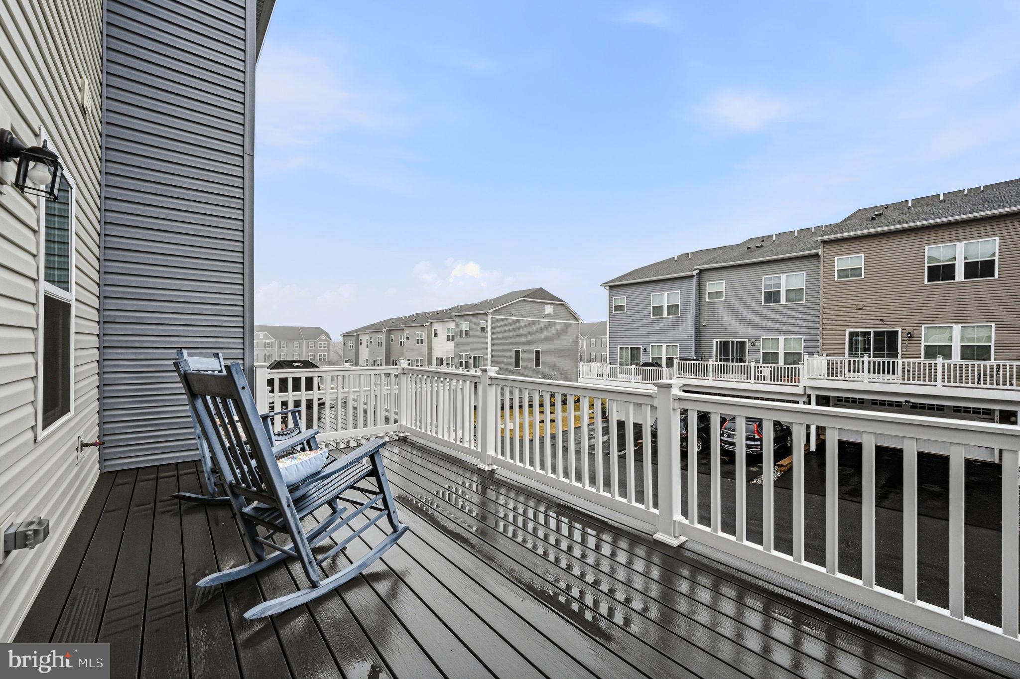 MAPLEVIEW - Residential