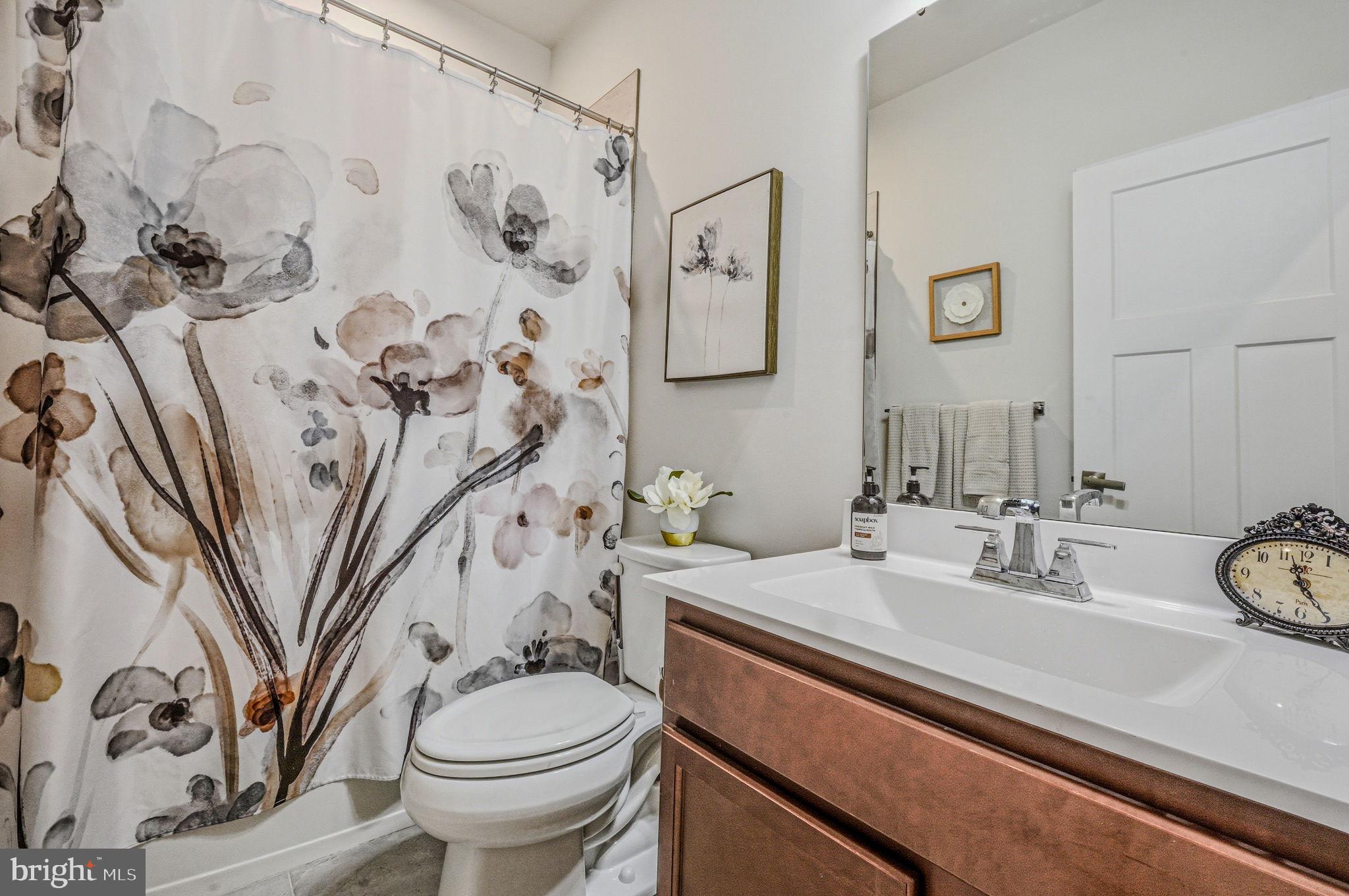 MAPLEVIEW - Residential